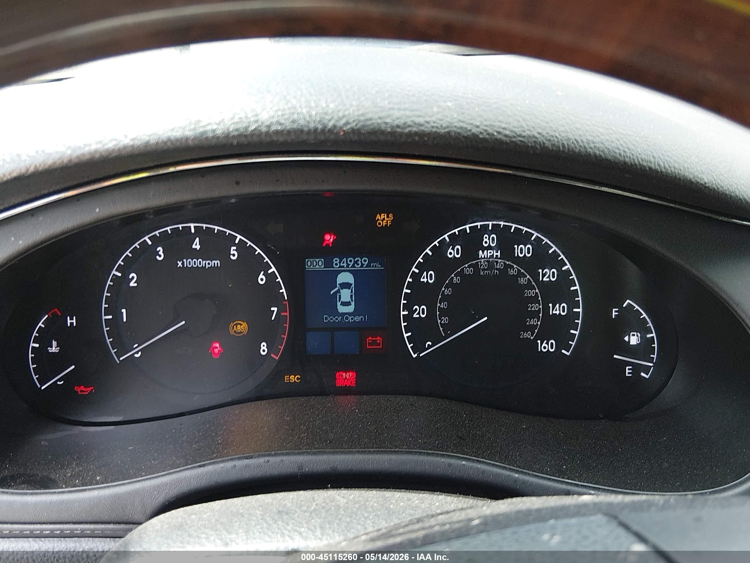 2009 Hyundai Genesis 4.6 Black vin: KMHGC46F79U059430