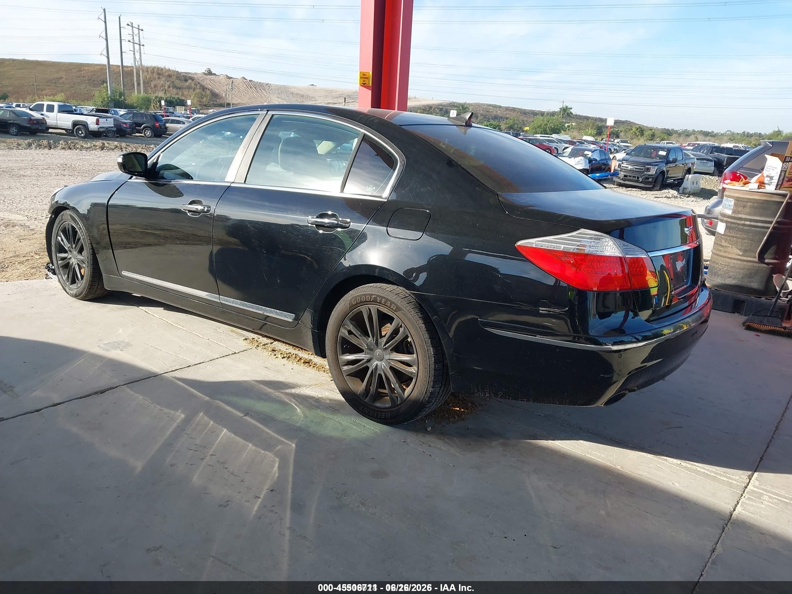 2009 Hyundai Genesis 4.6 Black vin: KMHGC46F89U064992