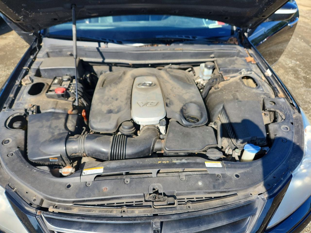 2009 Hyundai Genesis 4.6l Black vin: KMHGC46F99U068176