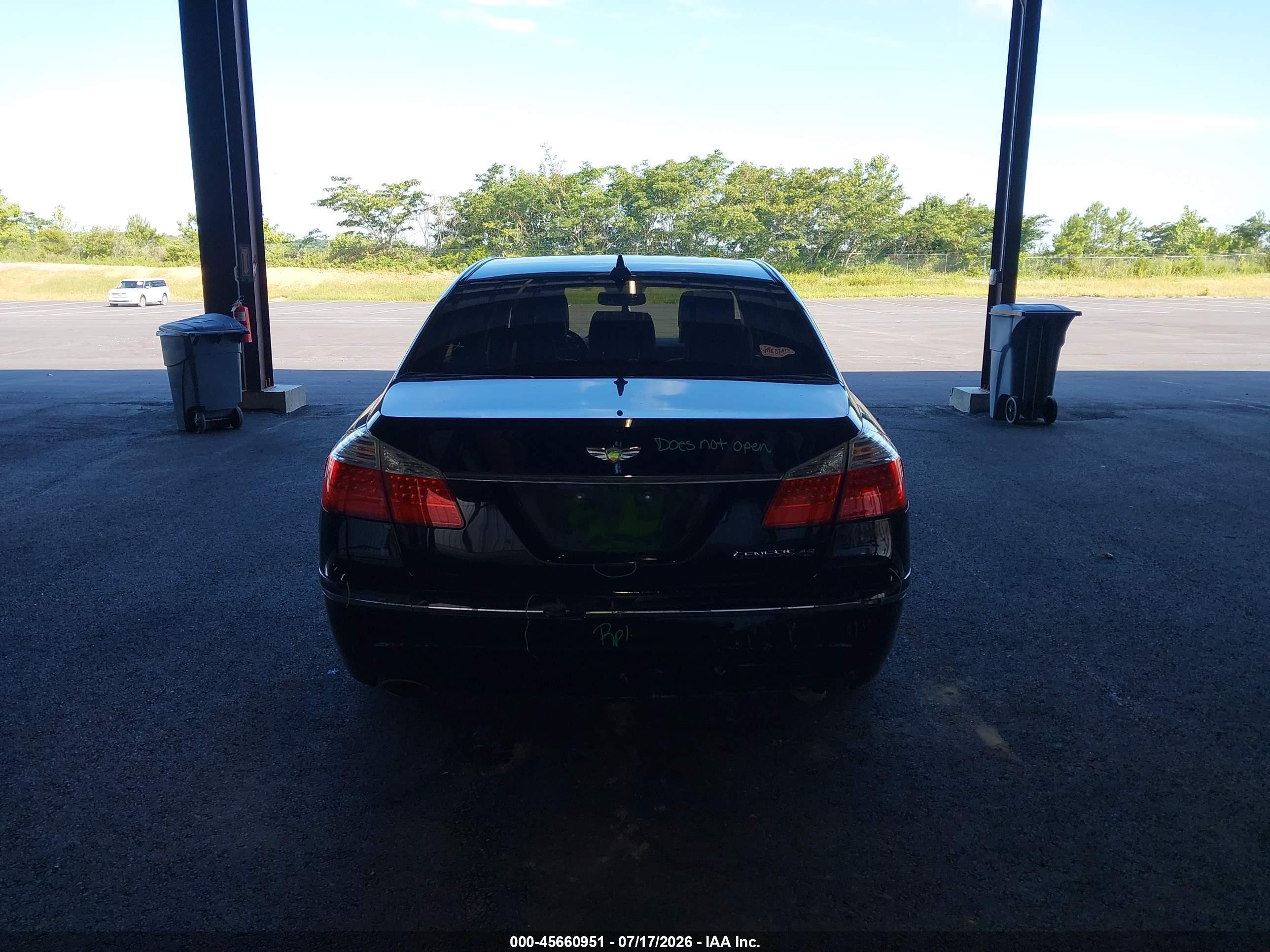 2009 Hyundai Genesis 4.6 Black vin: KMHGC46FX9U055131