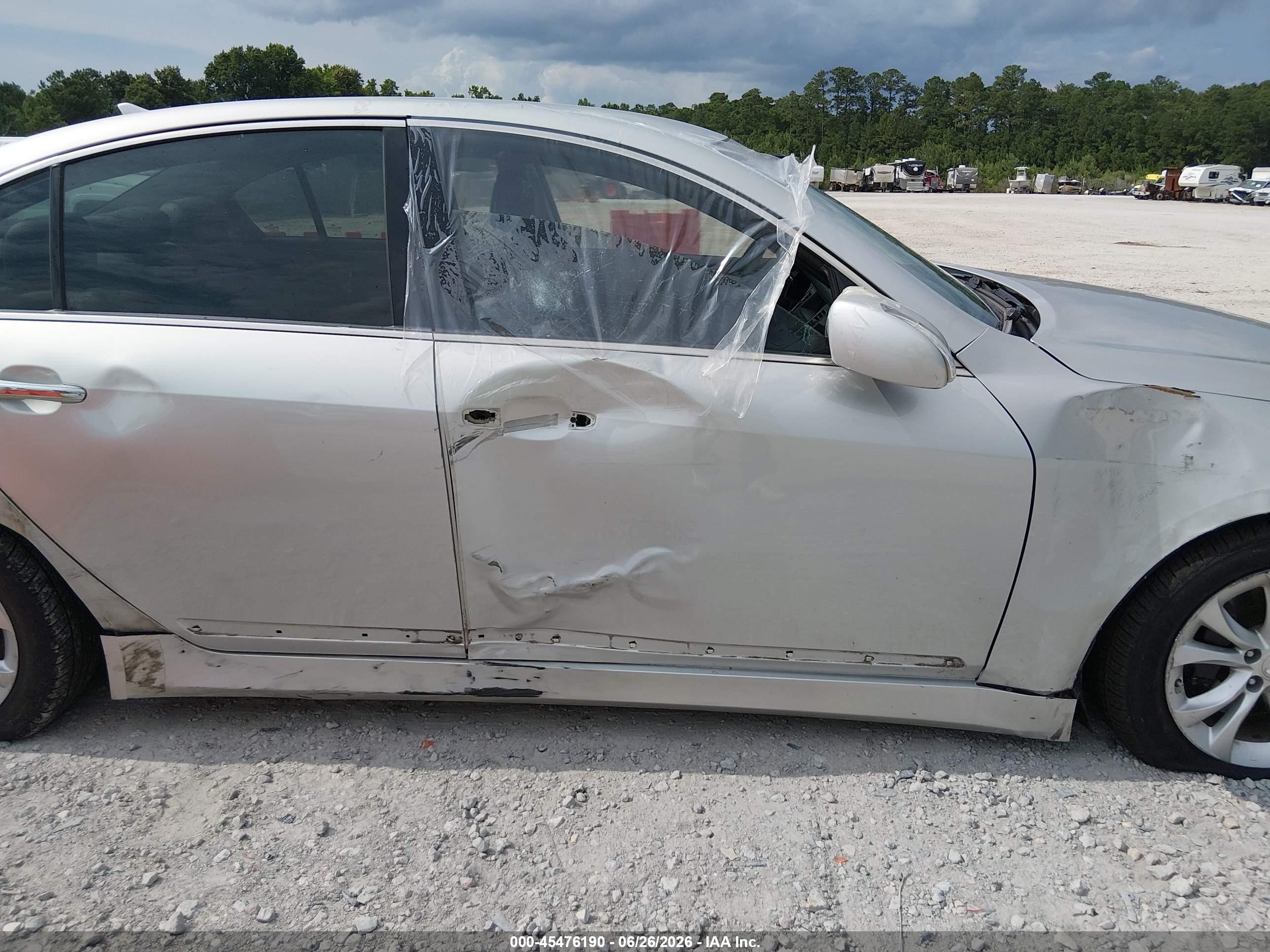 2012 Hyundai Genesis 3.8 Silver vin: KMHGC4DD0CU158311