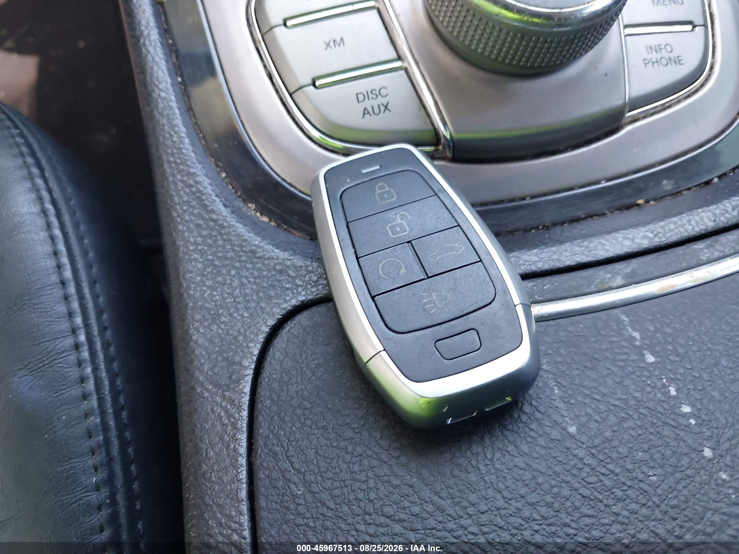 2012 Hyundai Genesis 3.8 Черный vin: KMHGC4DD0CU170684
