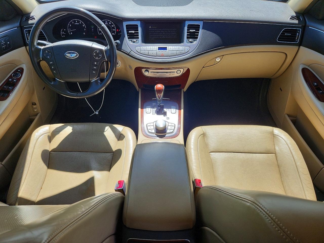 2012 Hyundai Genesis 3.8l White vin: KMHGC4DD0CU177912