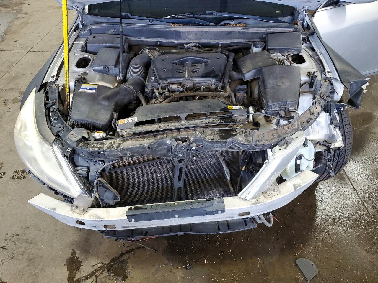 2012 Hyundai Genesis 3.8l Silver vin: KMHGC4DD0CU191261