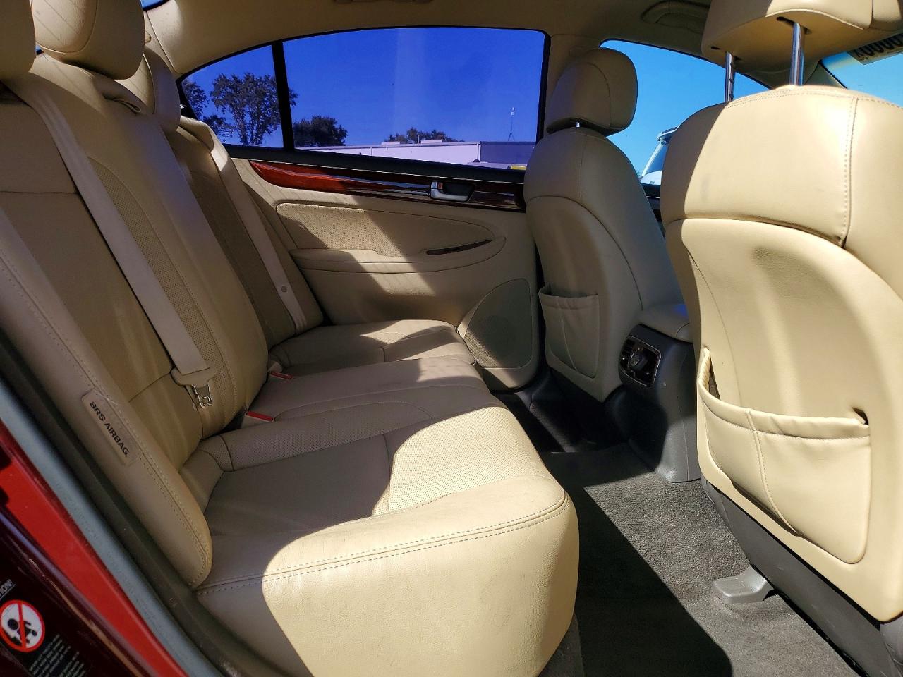 2012 Hyundai Genesis 3.8l Burgundy vin: KMHGC4DD0CU191888