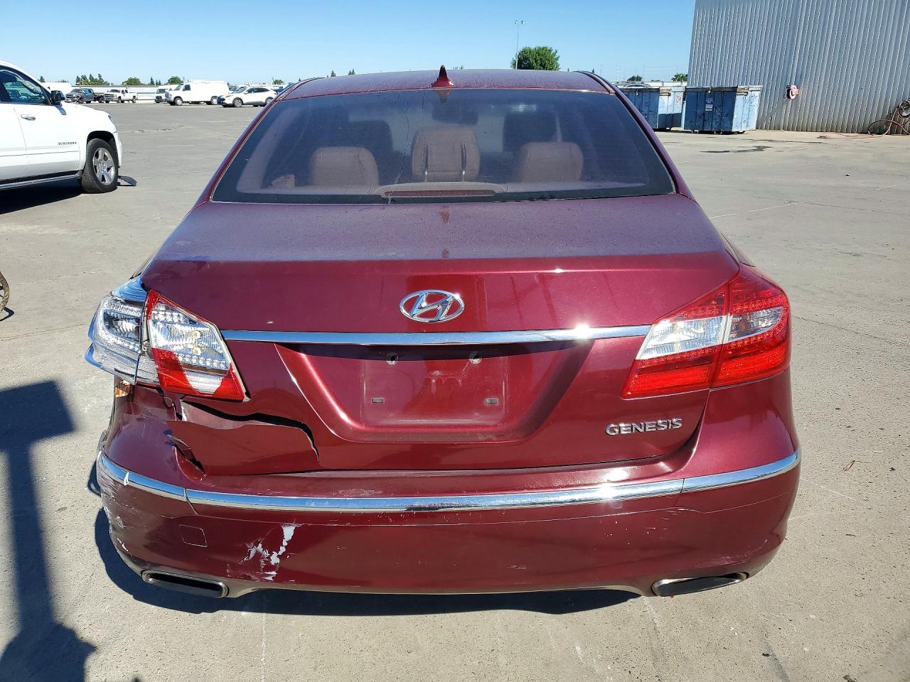 2012 Hyundai Genesis 3.8l Burgundy vin: KMHGC4DD0CU191888