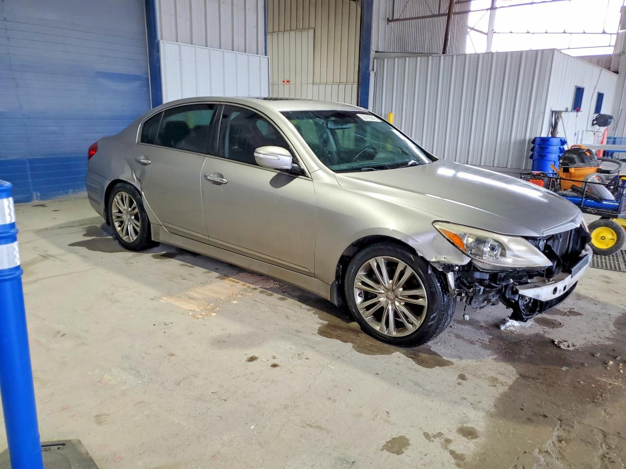 2012 Hyundai Genesis 3.8l Silver vin: KMHGC4DD0CU200864