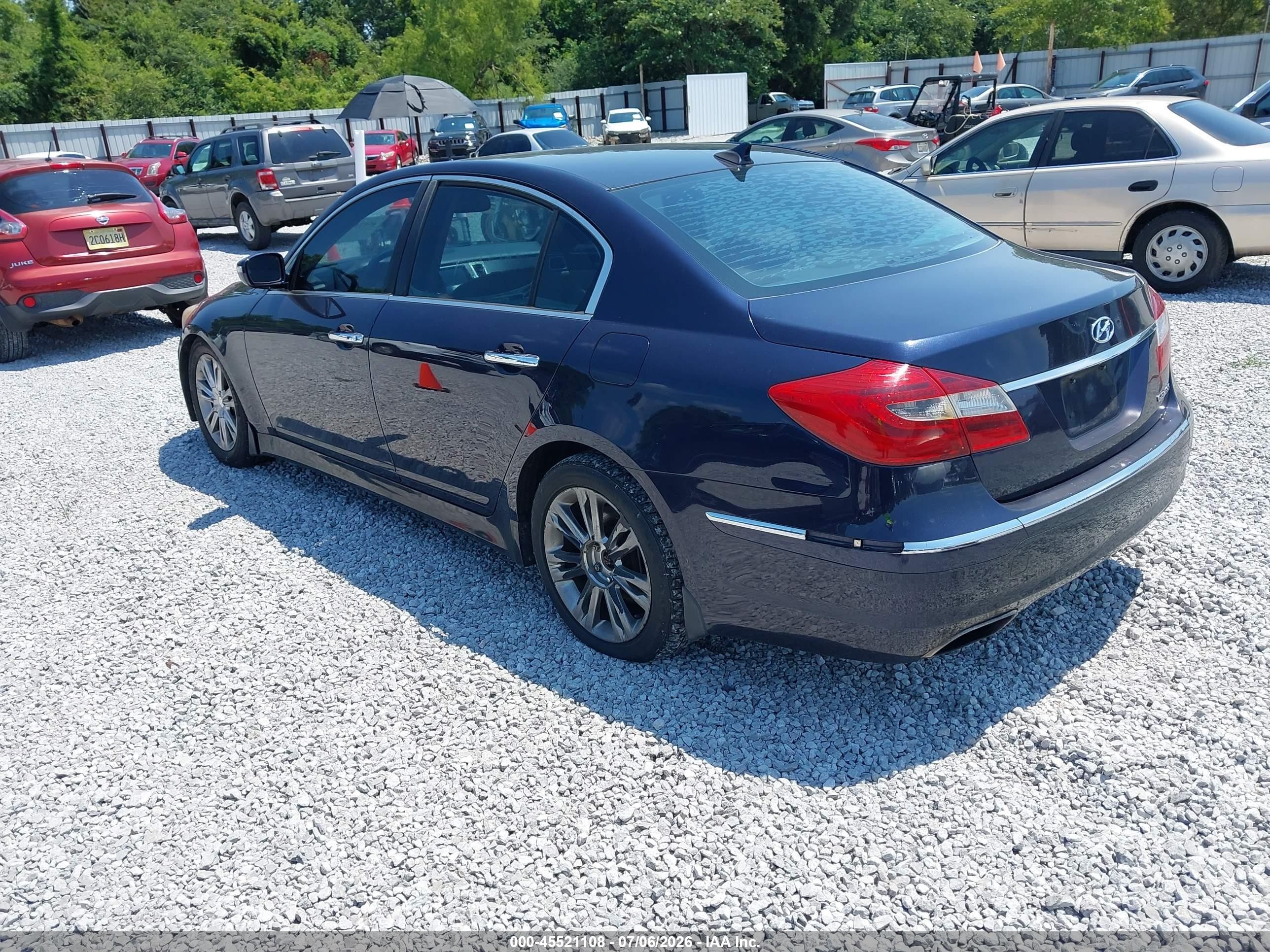 2013 Hyundai Genesis 3.8 Синий vin: KMHGC4DD0DU223062