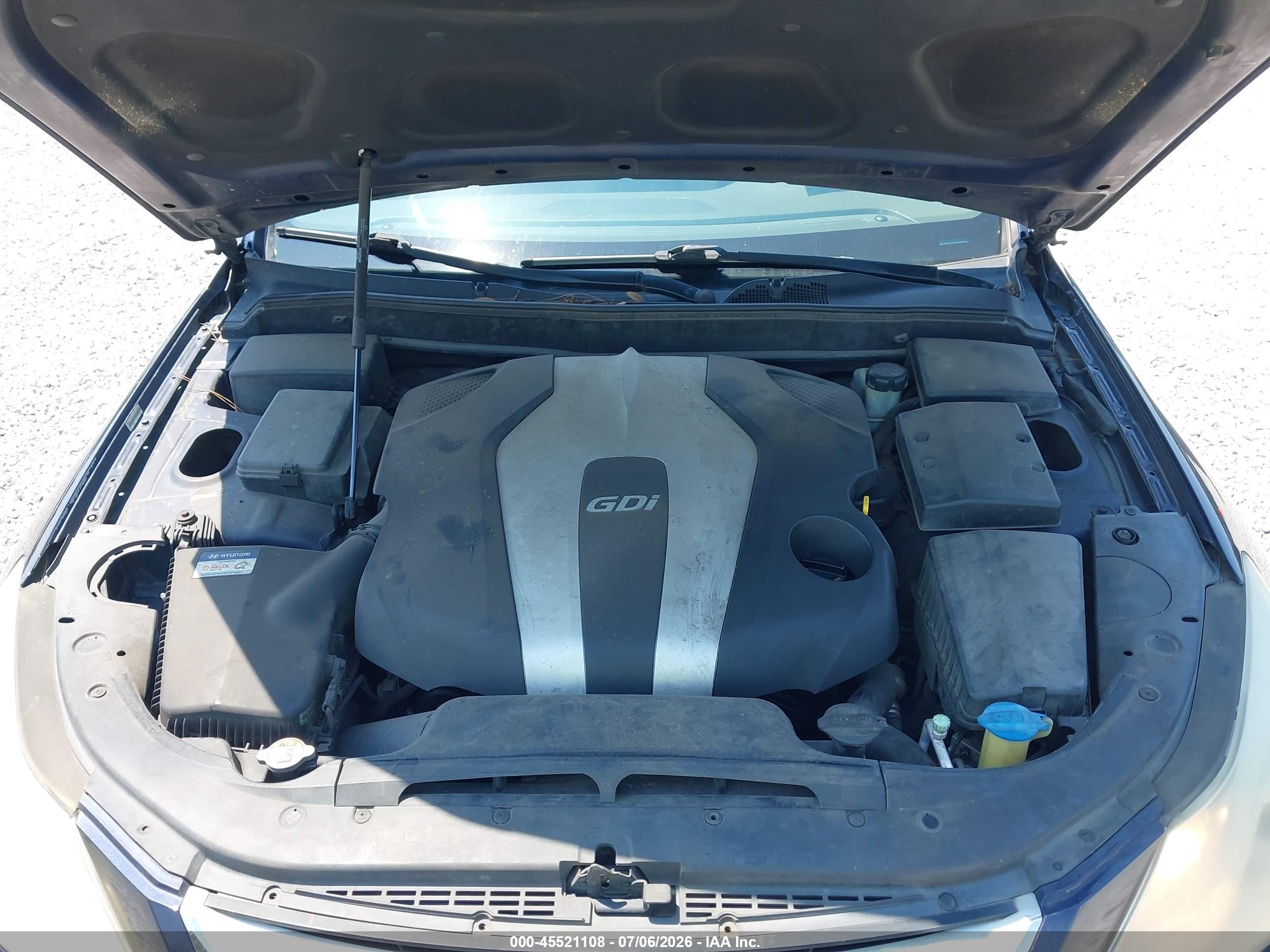 2013 Hyundai Genesis 3.8 Синий vin: KMHGC4DD0DU223062