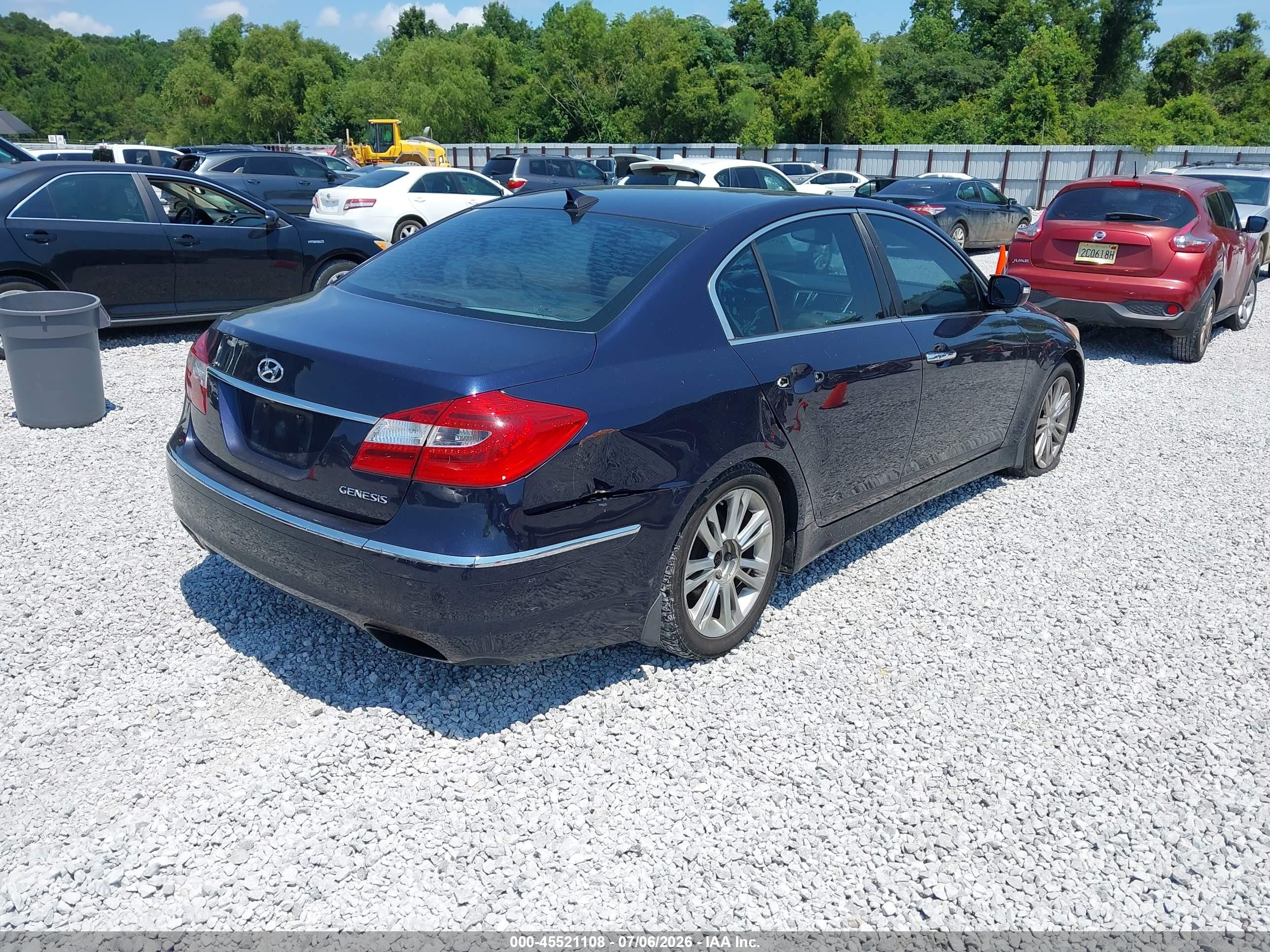 2013 Hyundai Genesis 3.8 Синий vin: KMHGC4DD0DU223062
