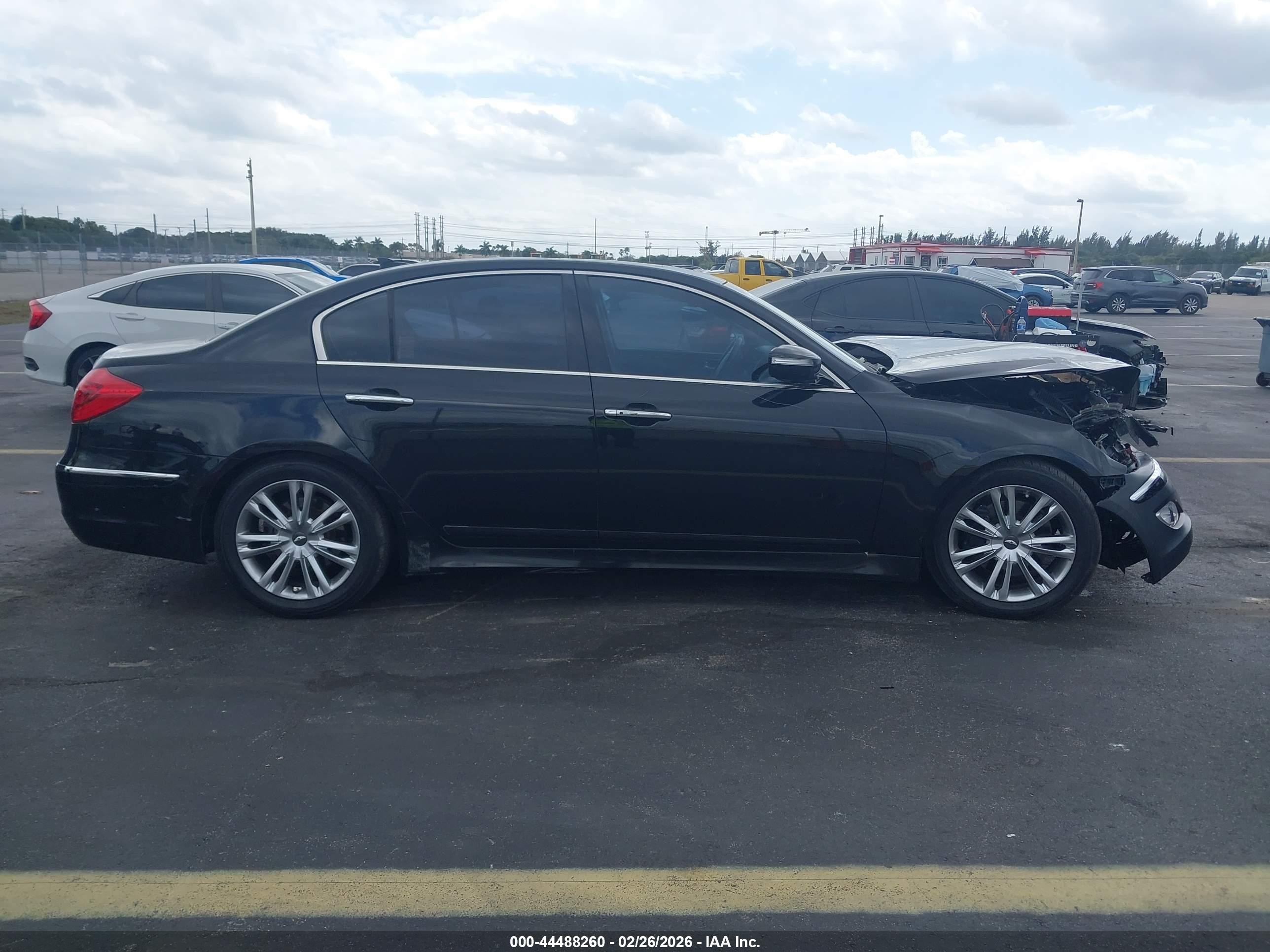 2013 Hyundai Genesis 3.8 Black vin: KMHGC4DD0DU241495