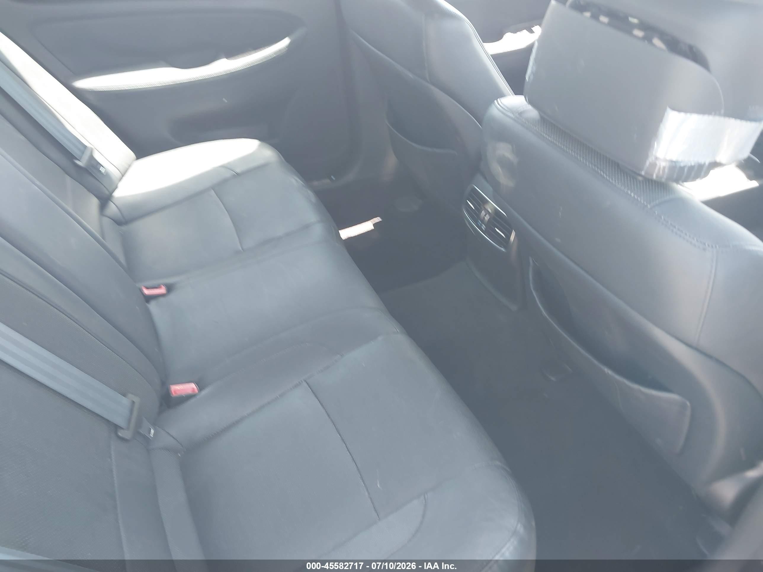 2013 Hyundai Genesis 3.8 Silver vin: KMHGC4DD0DU247443