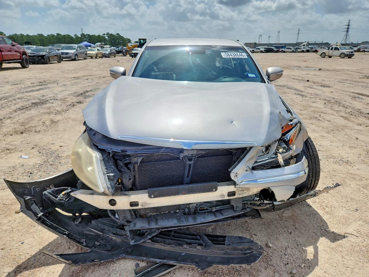2013 Hyundai Genesis 3.8l Silver vin: KMHGC4DD0DU248401