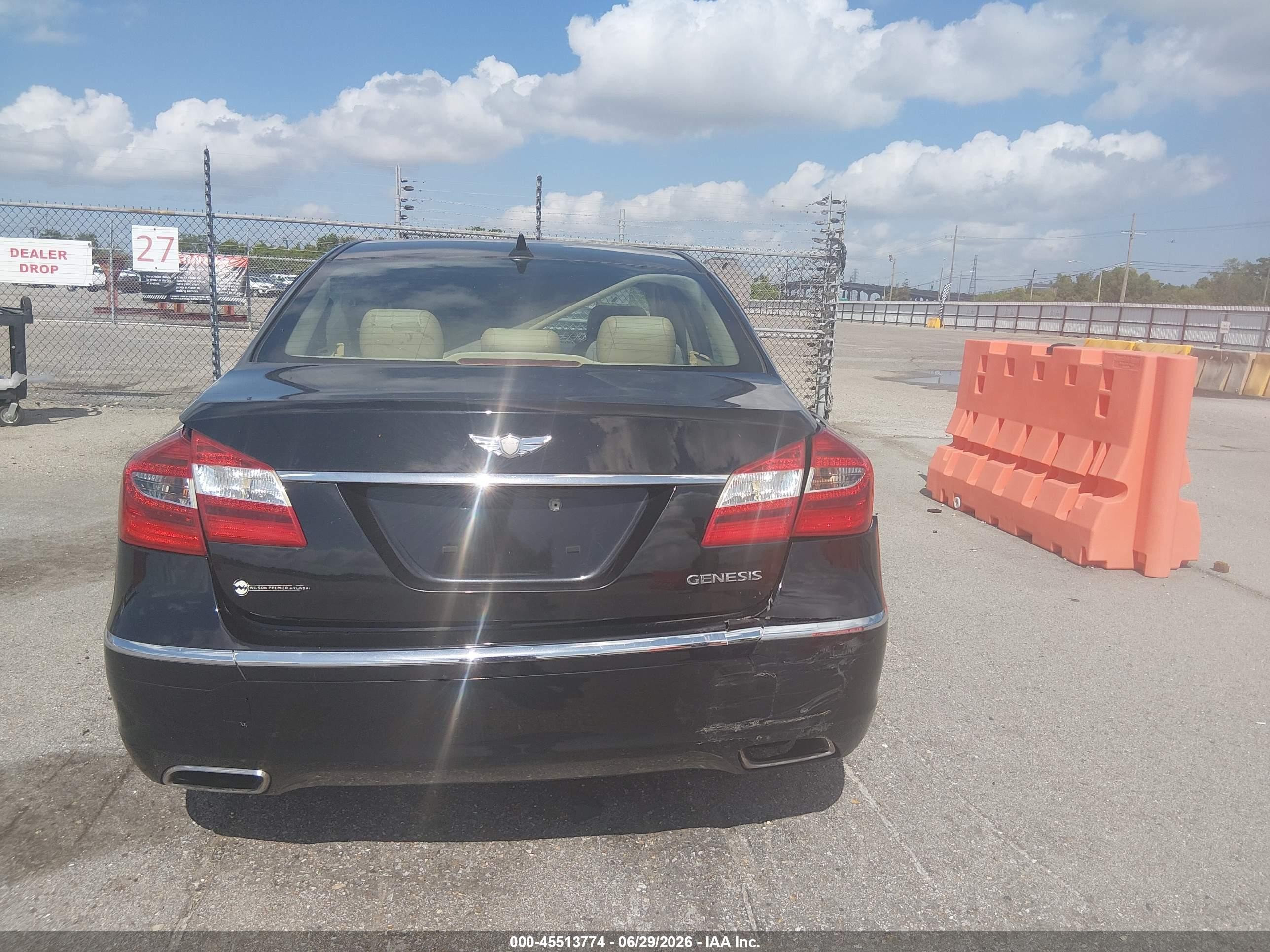 2014 Hyundai Genesis 3.8 Черный vin: KMHGC4DD0EU259626