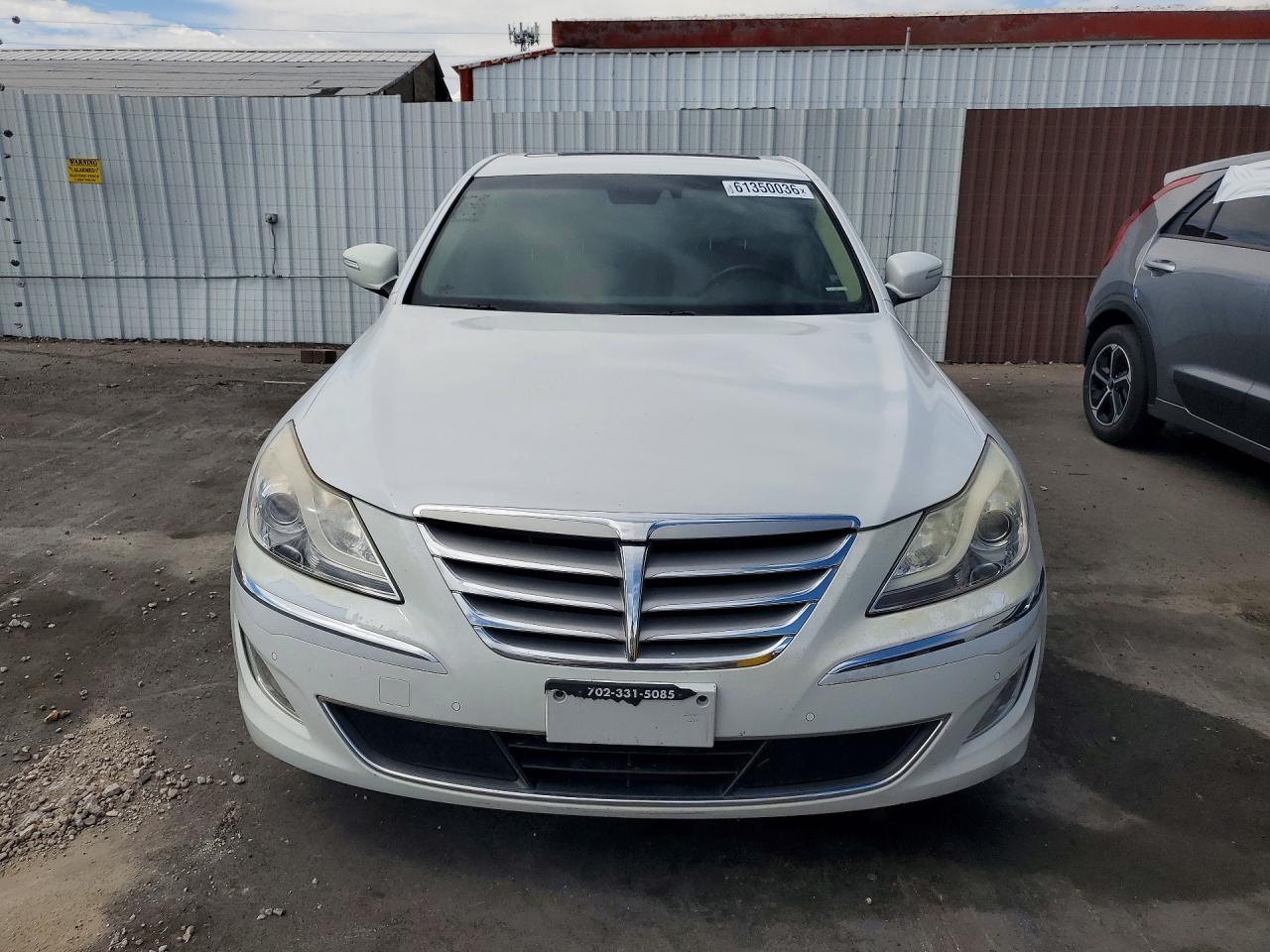2012 Hyundai Genesis 3.8l White vin: KMHGC4DD1CU194363