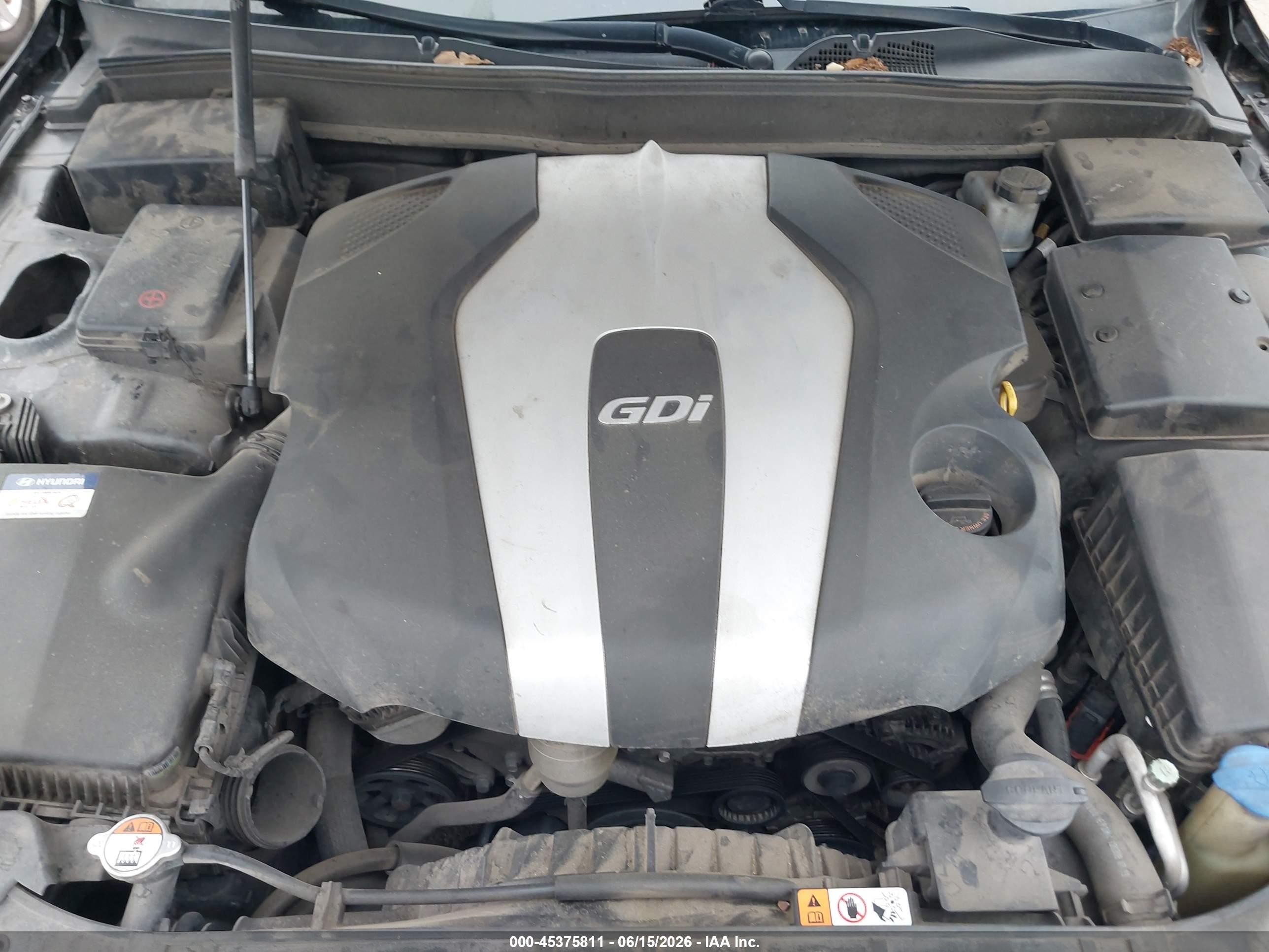 2012 Hyundai Genesis 3.8 Black vin: KMHGC4DD1CU194833