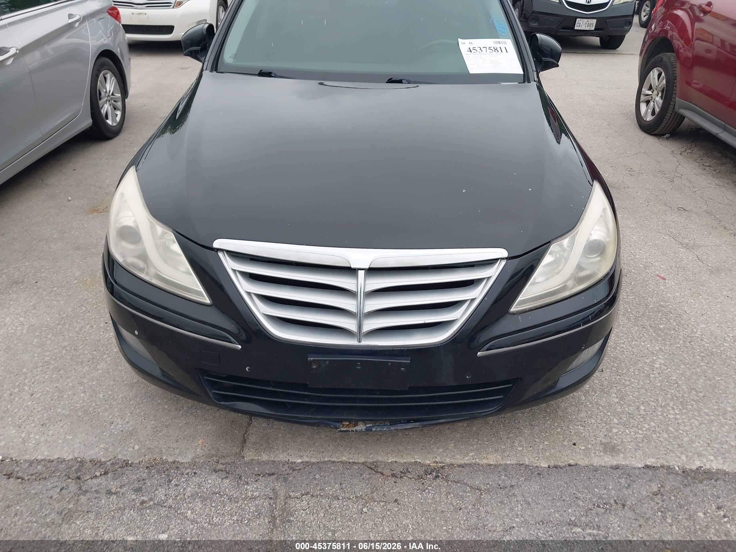 2012 Hyundai Genesis 3.8 Black vin: KMHGC4DD1CU194833