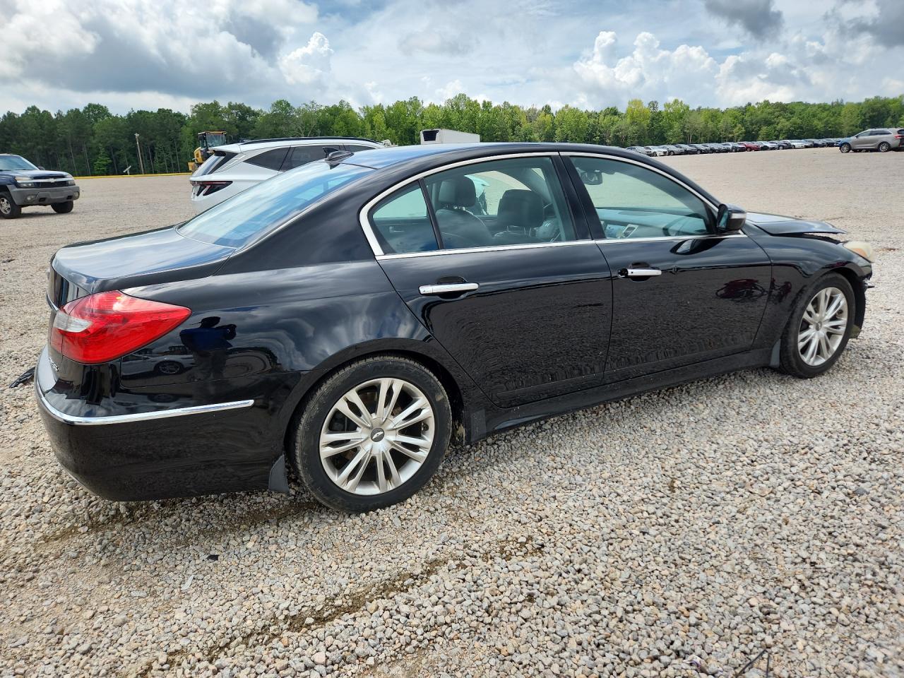 2013 Hyundai Genesis 3.8l Black vin: KMHGC4DD1DU223099