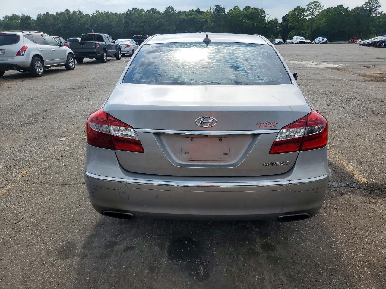 2013 Hyundai Genesis 3.8l Silver vin: KMHGC4DD1DU224740