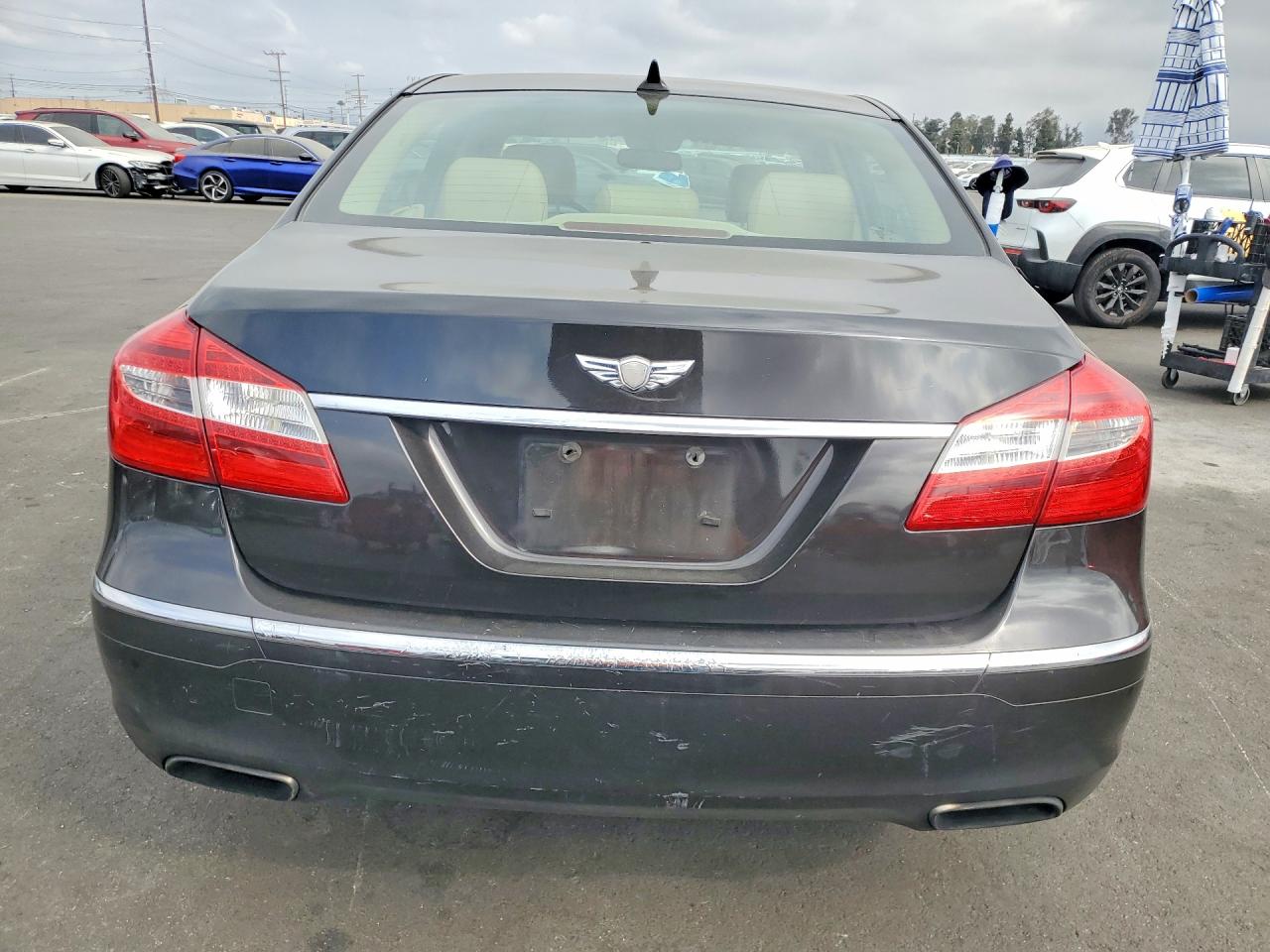2013 Hyundai Genesis 3.8l Black vin: KMHGC4DD1DU246169