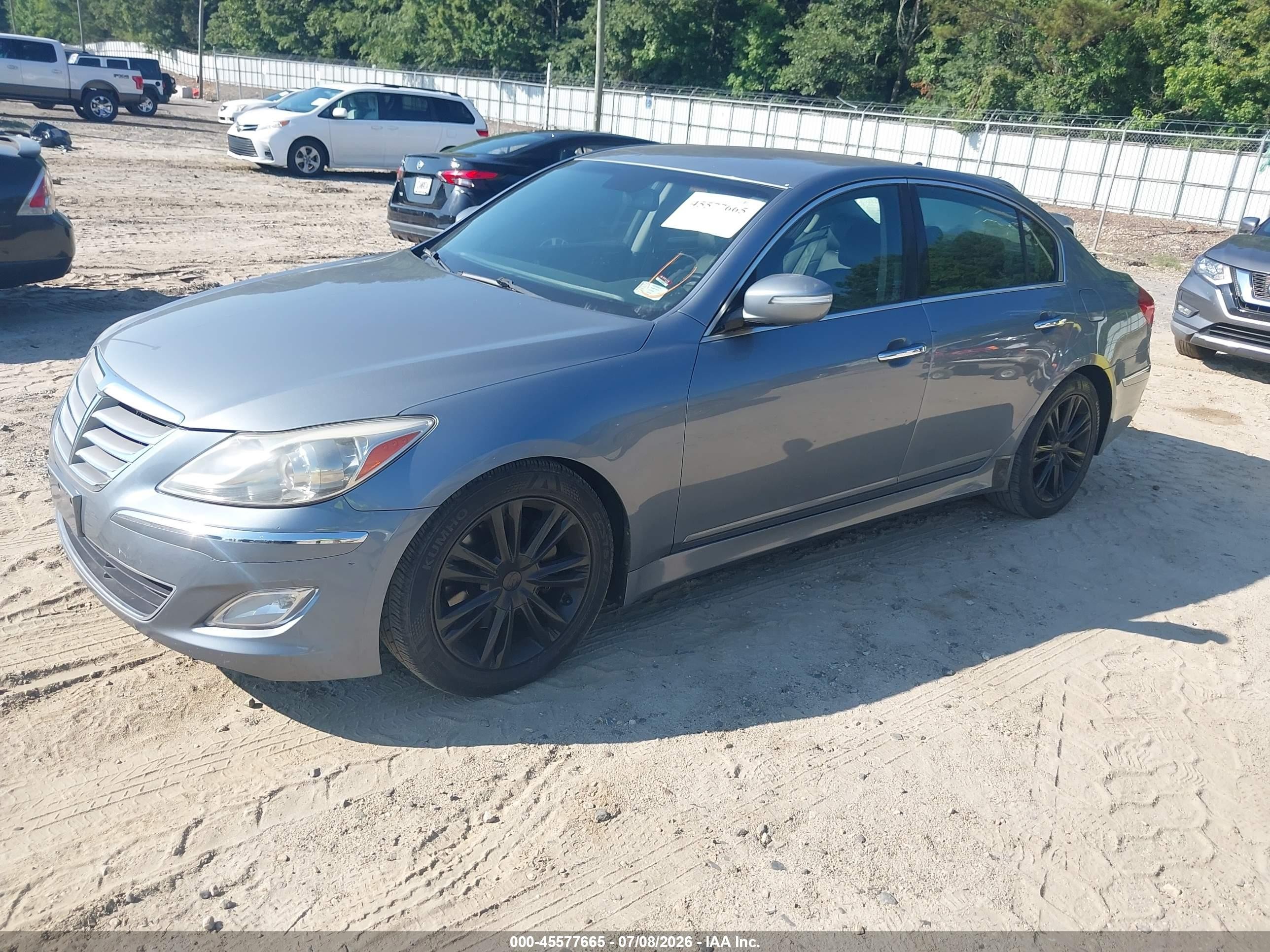 2014 Hyundai Genesis 3.8 Gray vin: KMHGC4DD1EU260025