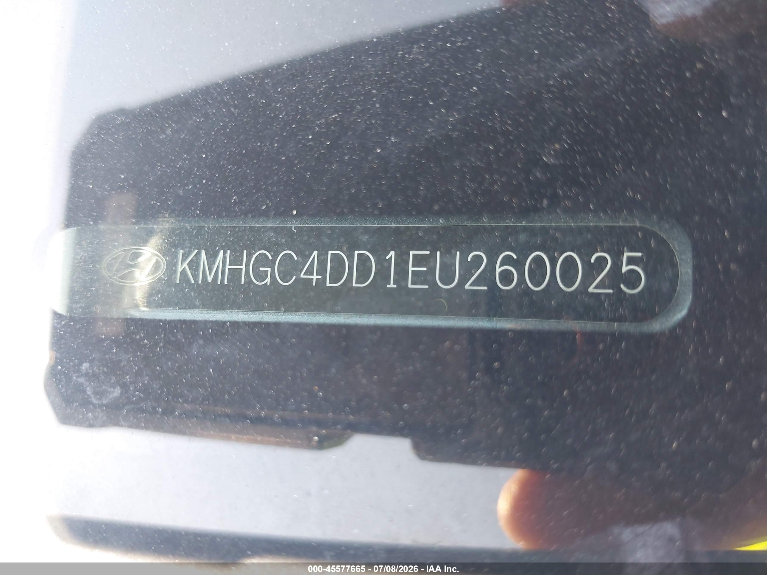 2014 Hyundai Genesis 3.8 Gray vin: KMHGC4DD1EU260025