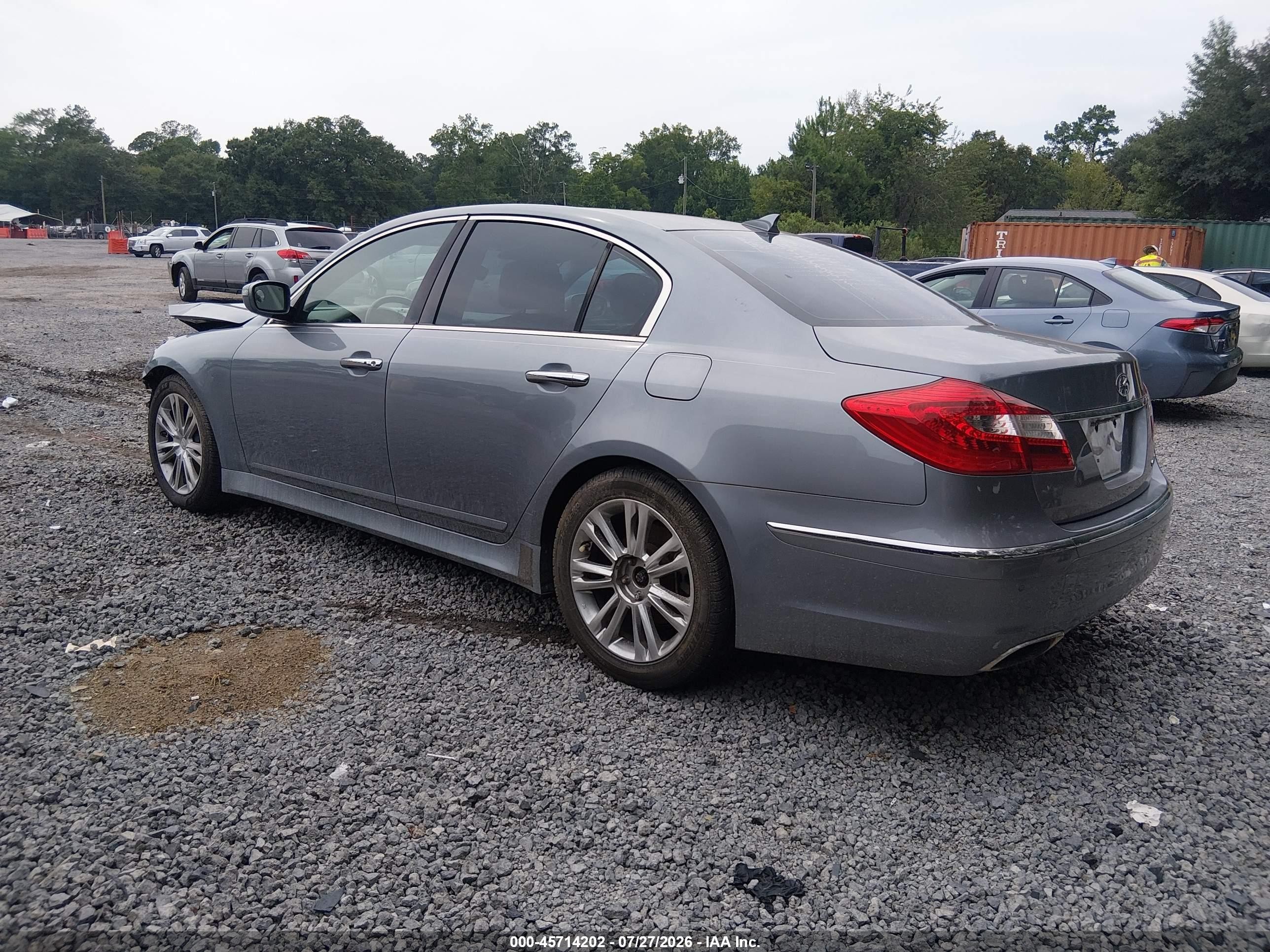 2014 Hyundai Genesis 3.8 Gray vin: KMHGC4DD1EU263670