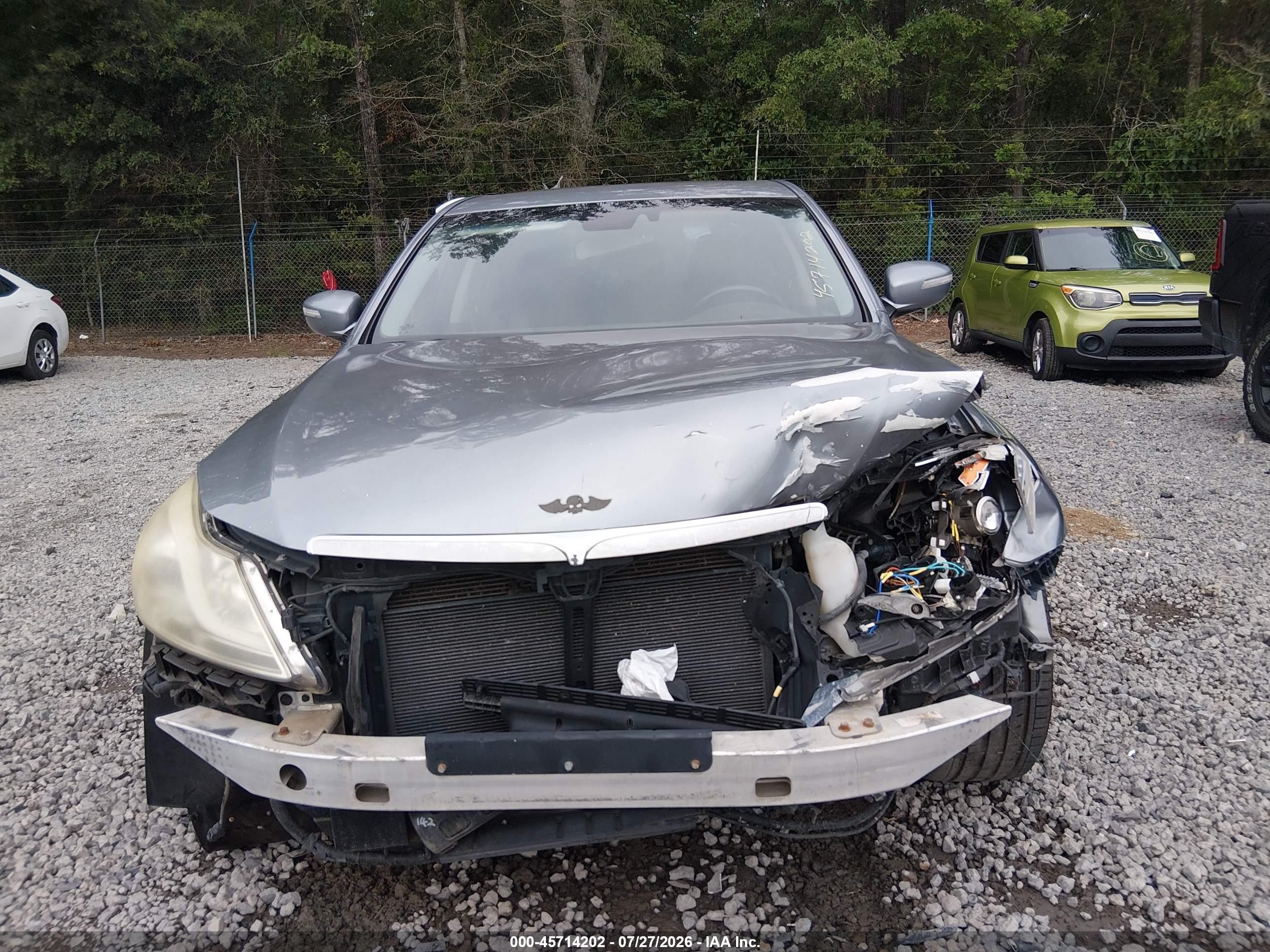 2014 Hyundai Genesis 3.8 Gray vin: KMHGC4DD1EU263670