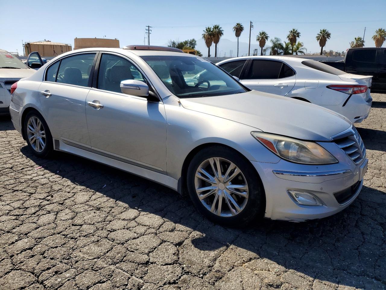 2012 Hyundai Genesis 3.8l Silver vin: KMHGC4DD2CU191018