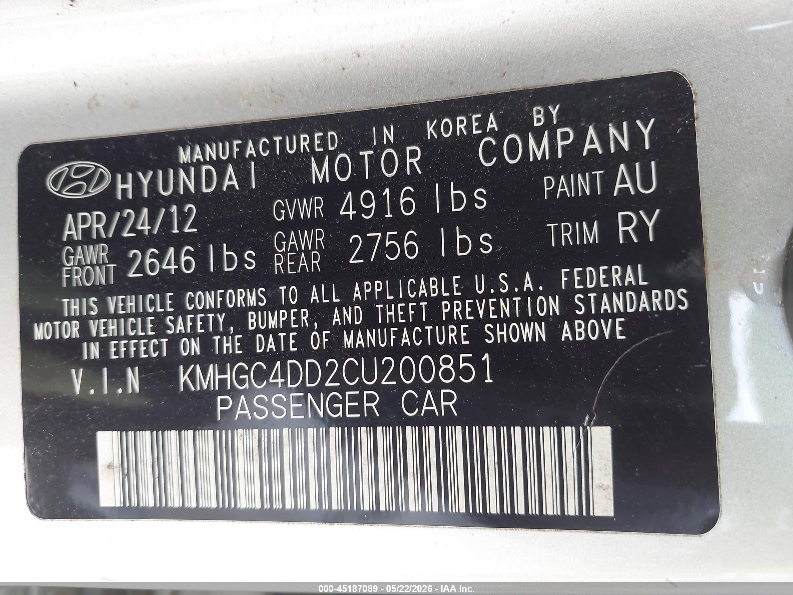 2012 Hyundai Genesis 3.8 Silver vin: KMHGC4DD2CU200851