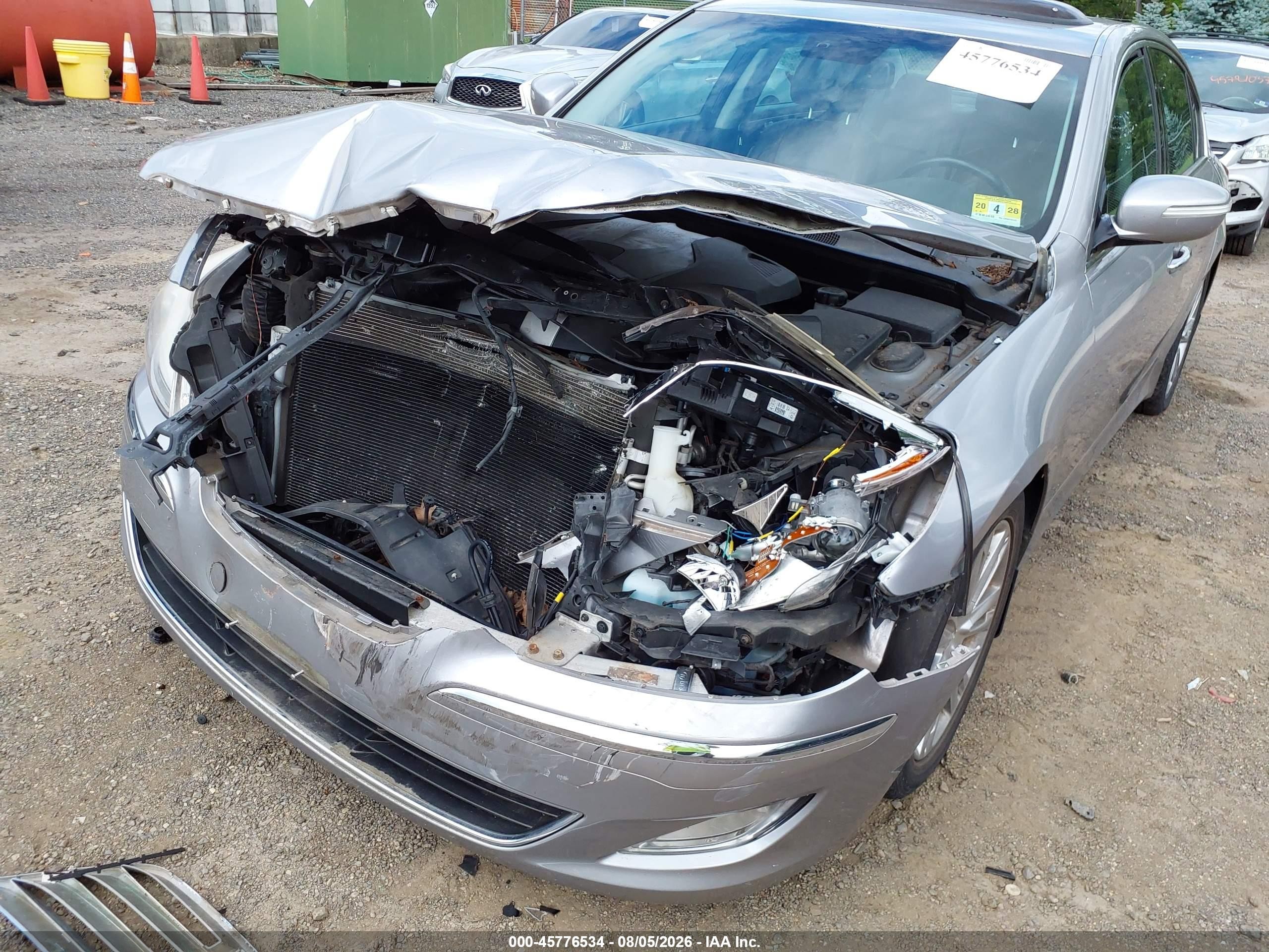2012 Hyundai Genesis 3.8 Silver vin: KMHGC4DD2CU203359