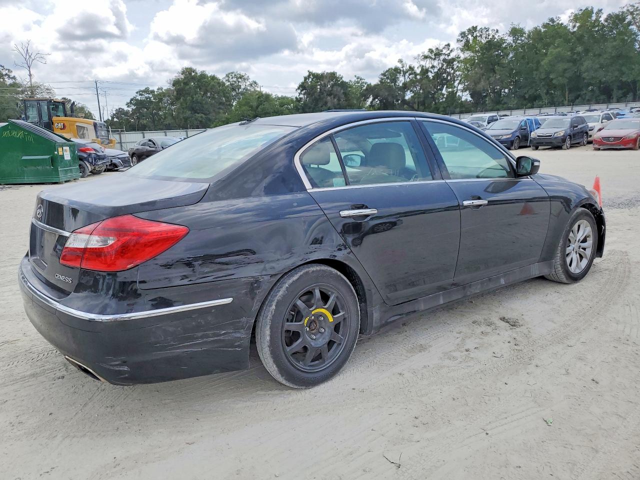2013 Hyundai Genesis 3.8l Black vin: KMHGC4DD2DU210281
