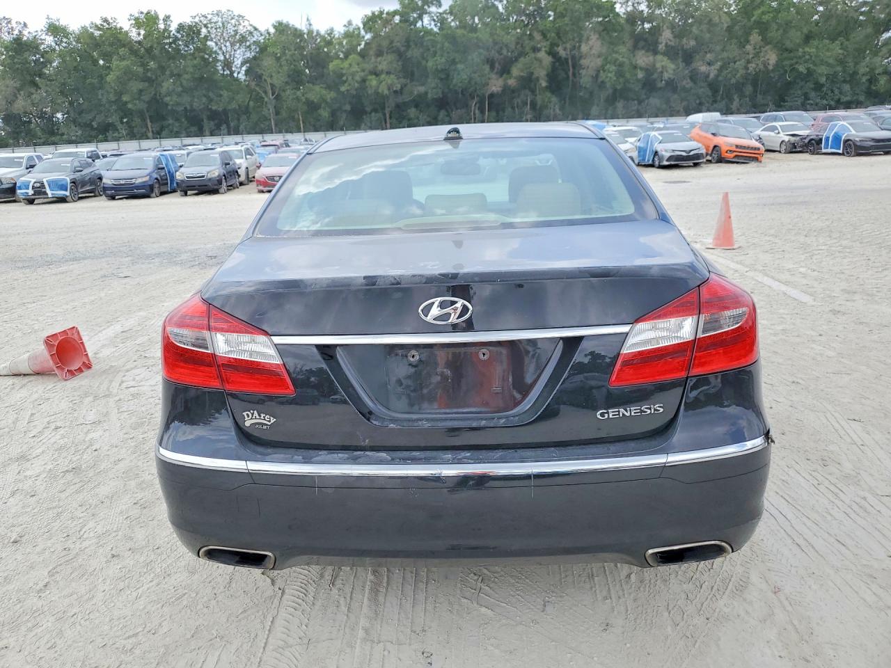 2013 Hyundai Genesis 3.8l Black vin: KMHGC4DD2DU210281