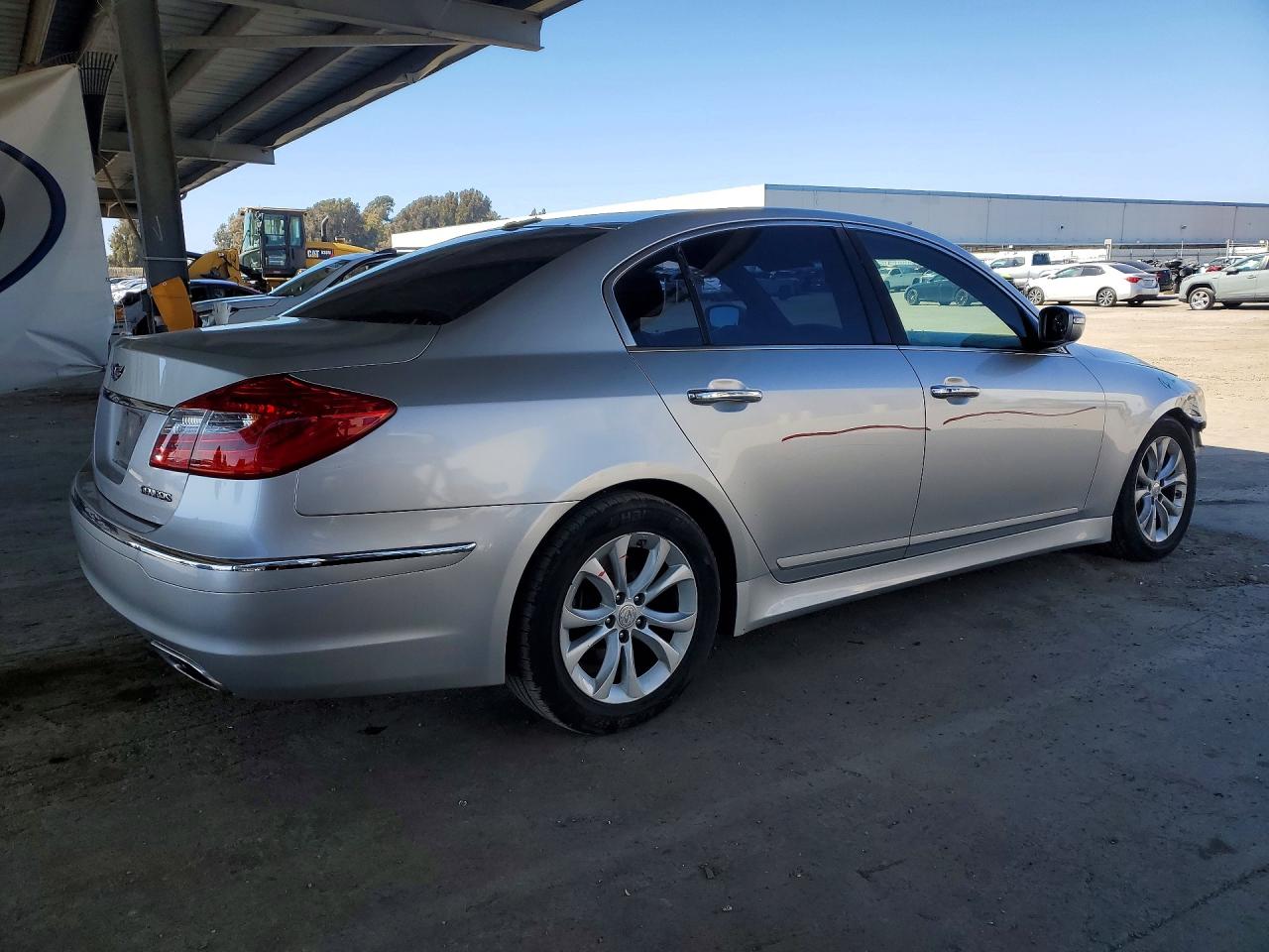 2013 Hyundai Genesis 3.8l Silver vin: KMHGC4DD2DU212368