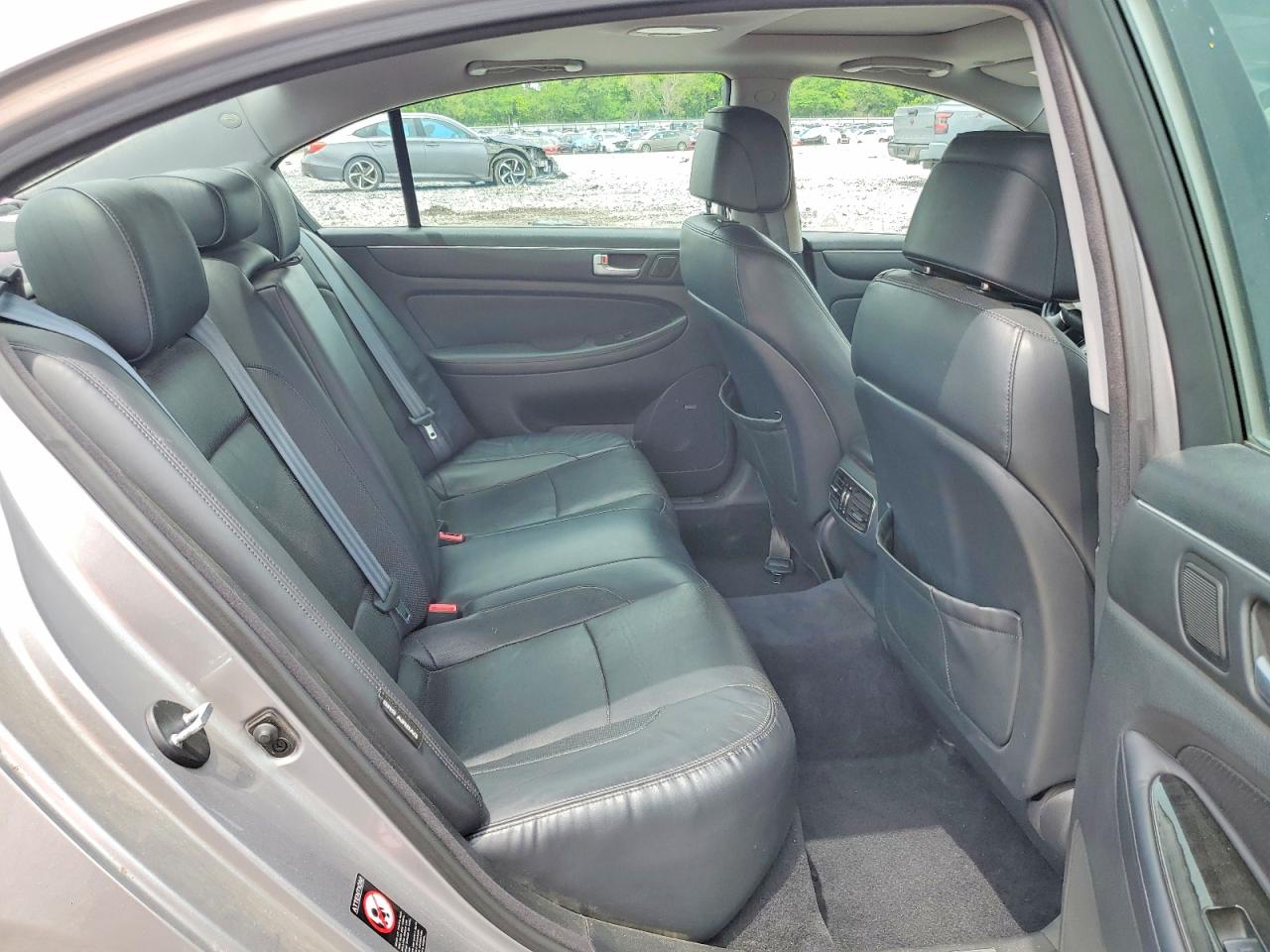 2013 Hyundai Genesis 3.8l Silver vin: KMHGC4DD2DU224746
