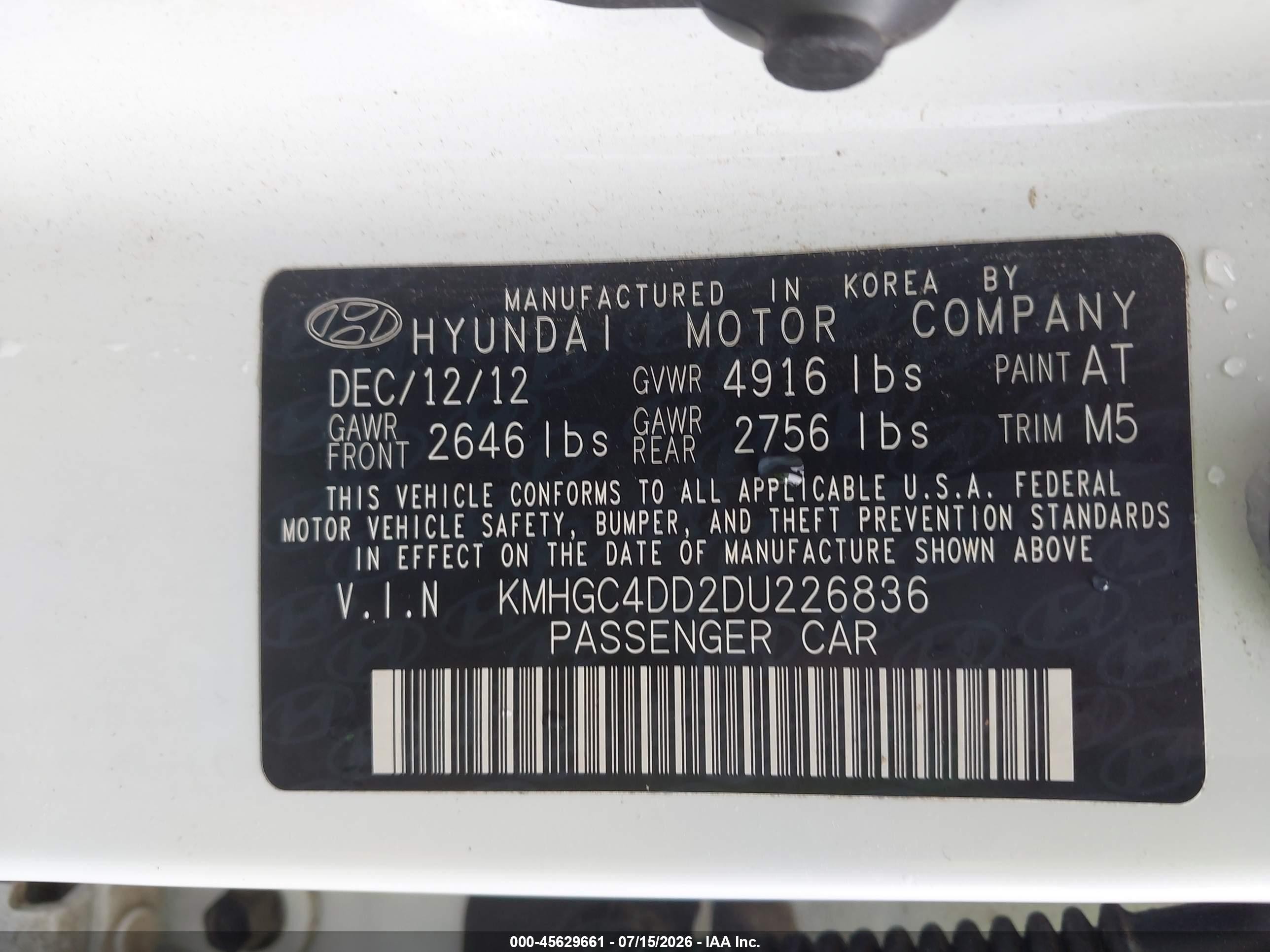 2013 Hyundai Genesis 3.8 Белый vin: KMHGC4DD2DU226836