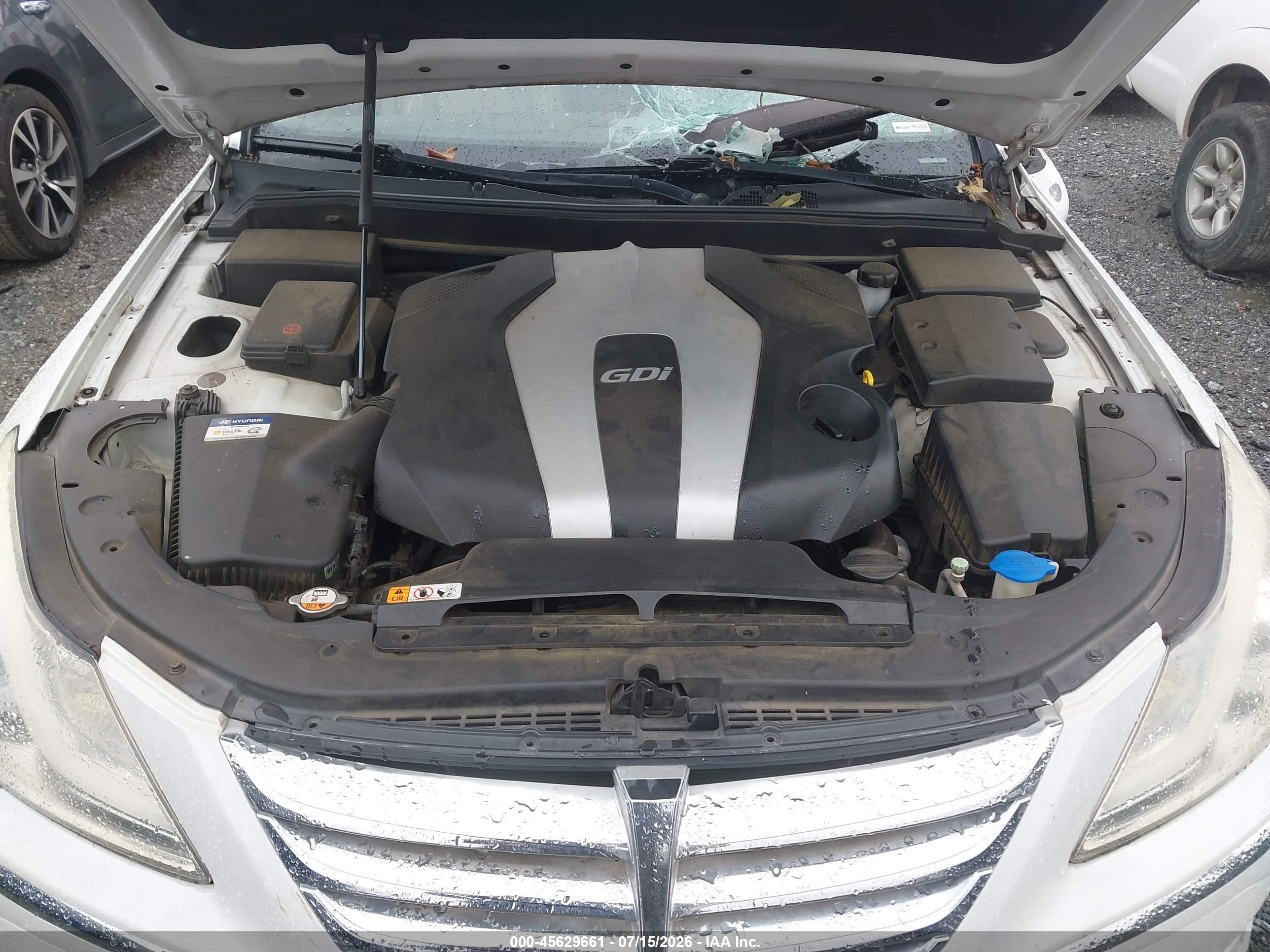 2013 Hyundai Genesis 3.8 Белый vin: KMHGC4DD2DU226836