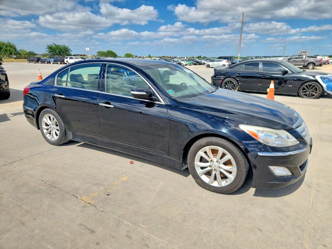 2013 Hyundai Genesis 3.8l Black vin: KMHGC4DD2DU232877