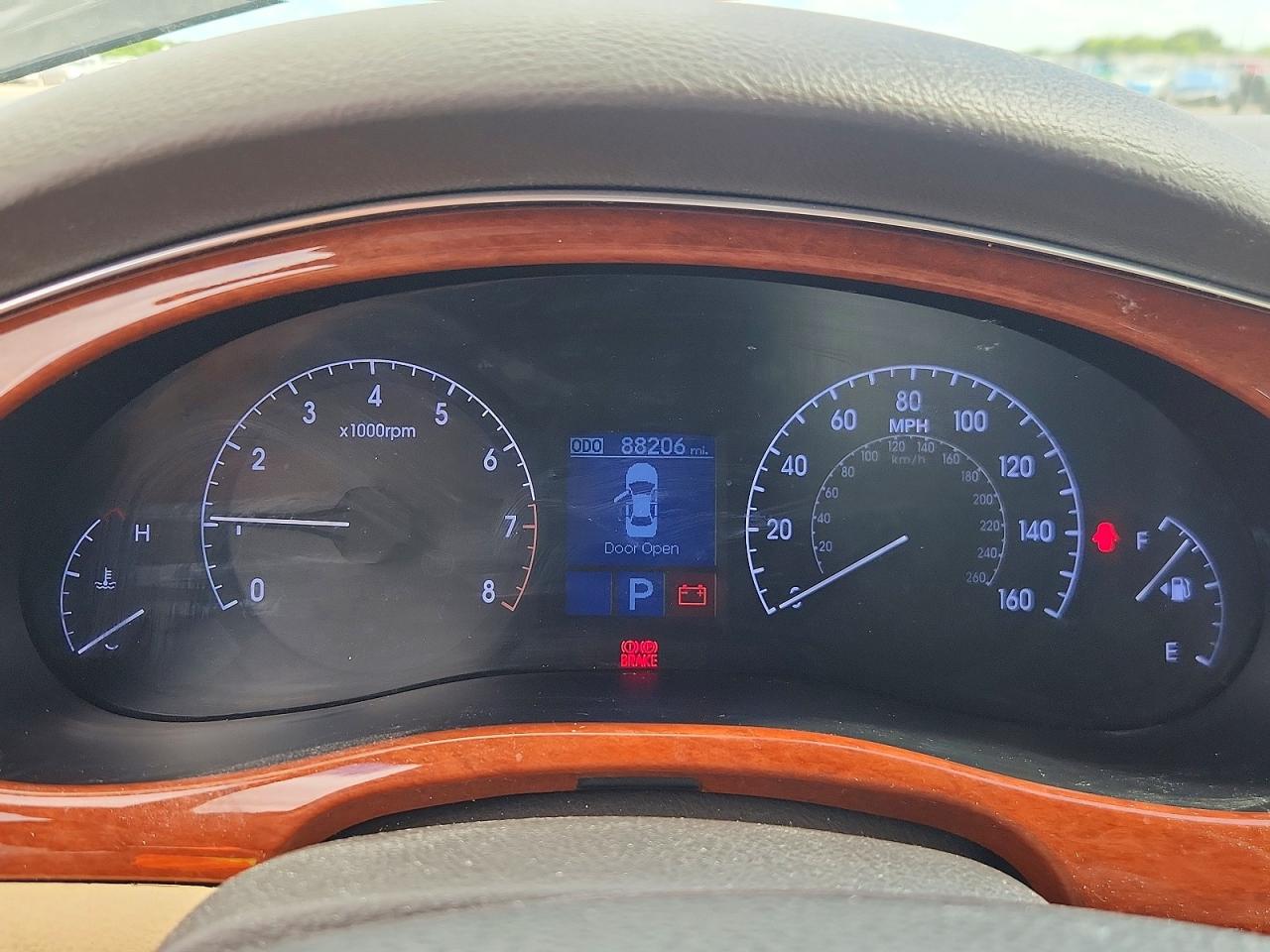2013 Hyundai Genesis 3.8l Black vin: KMHGC4DD2DU232877