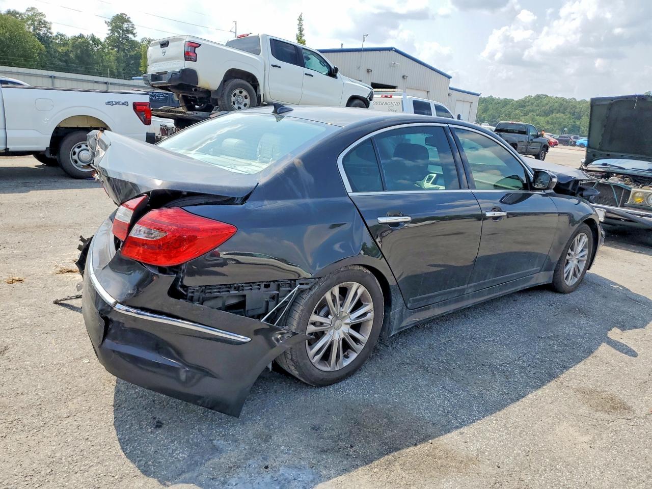 2013 Hyundai Genesis 3.8l Black vin: KMHGC4DD2DU246200