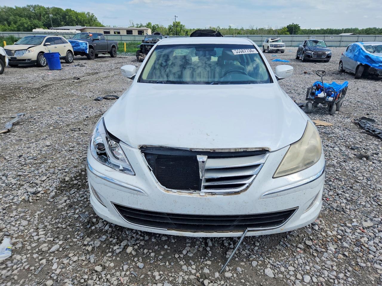 2014 Hyundai Genesis 3.8l White vin: KMHGC4DD2EU261698