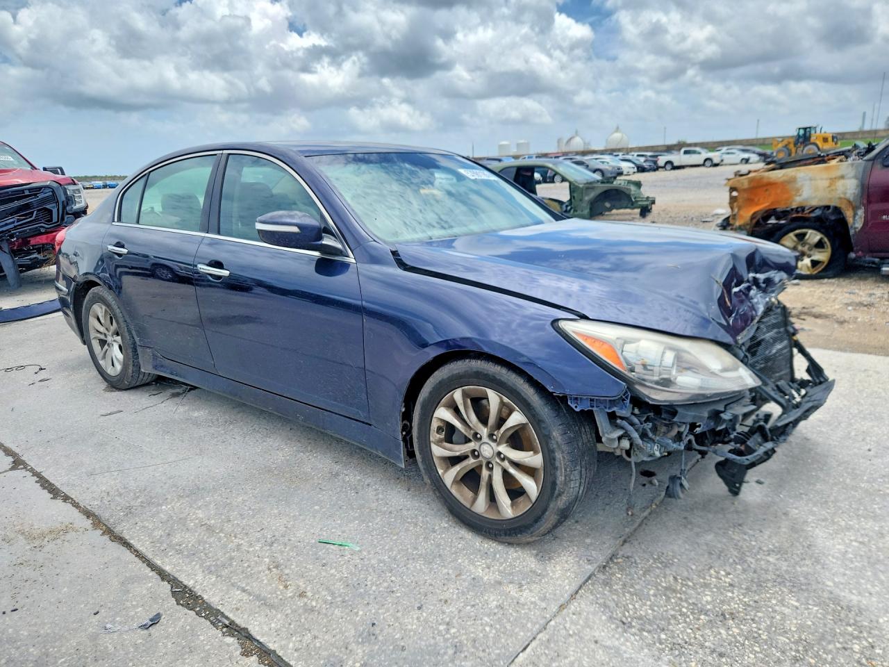 2012 Hyundai Genesis 3.8l Blue vin: KMHGC4DD3CU187687