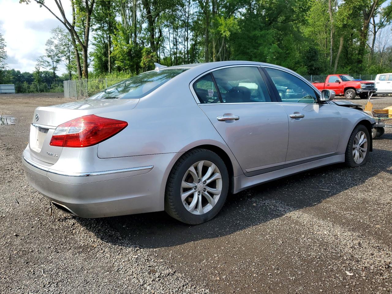 2012 Hyundai Genesis 3.8l Silver vin: KMHGC4DD3CU204827