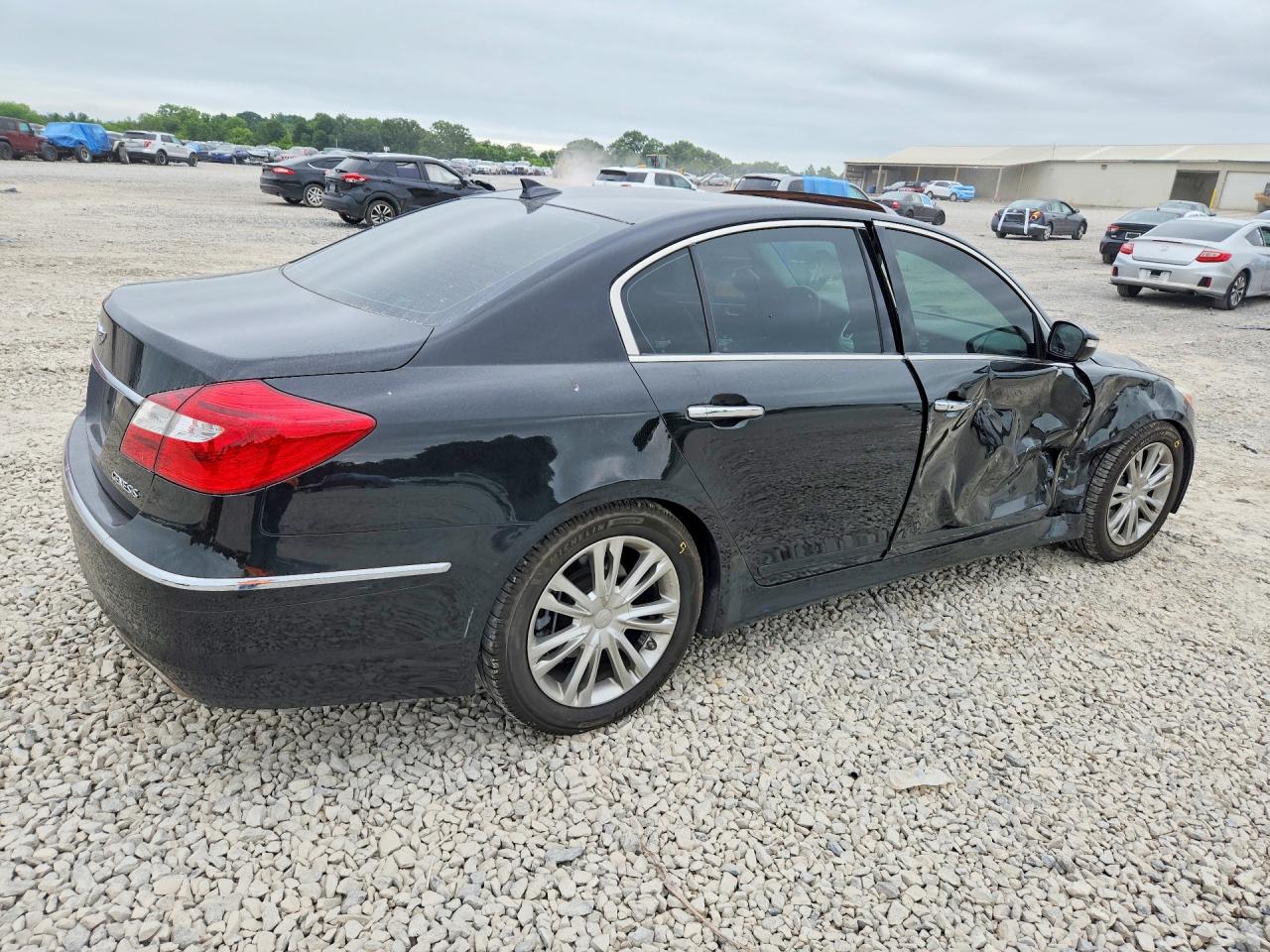 2013 Hyundai Genesis 3.8l Black vin: KMHGC4DD3DU241099