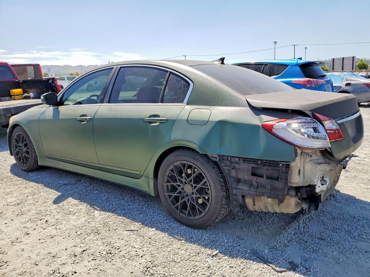 2013 Hyundai Genesis 3.8l Green vin: KMHGC4DD3DU258436