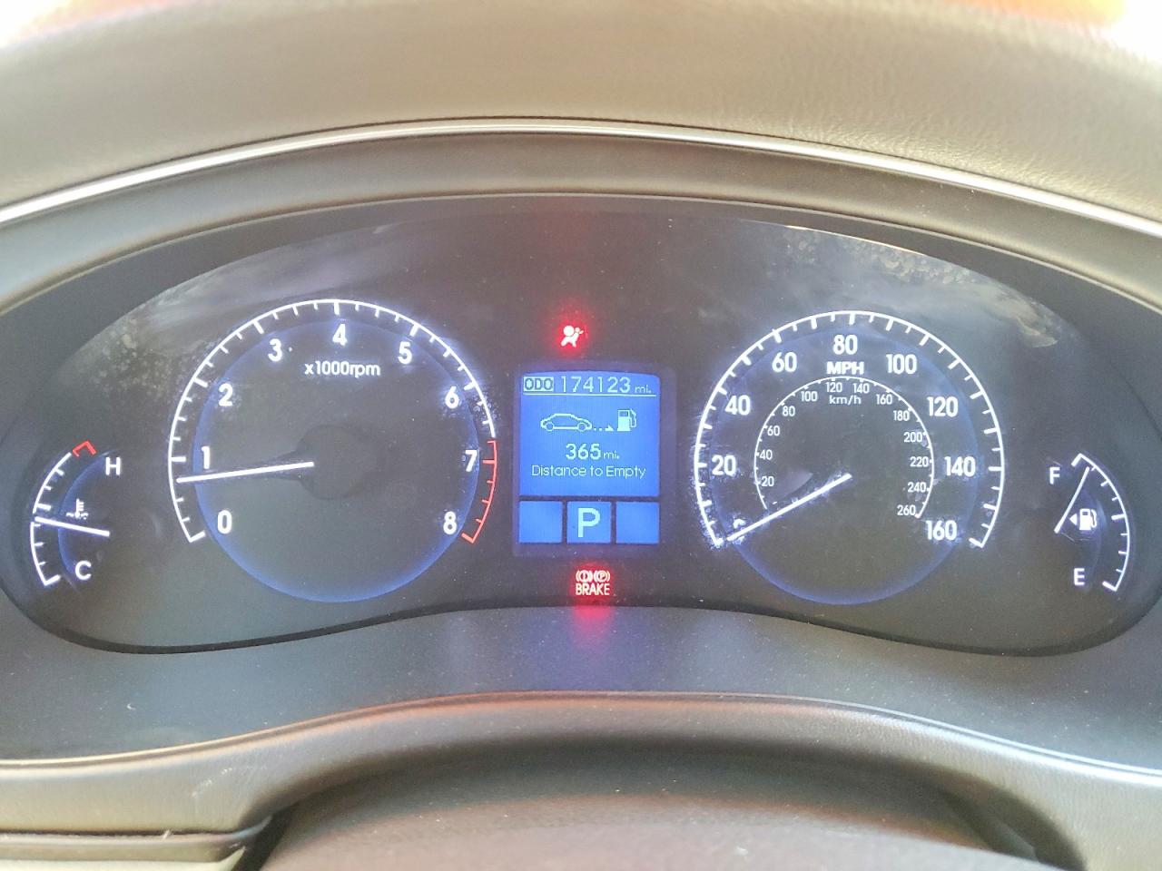 2013 Hyundai Genesis 3.8l Green vin: KMHGC4DD3DU258436