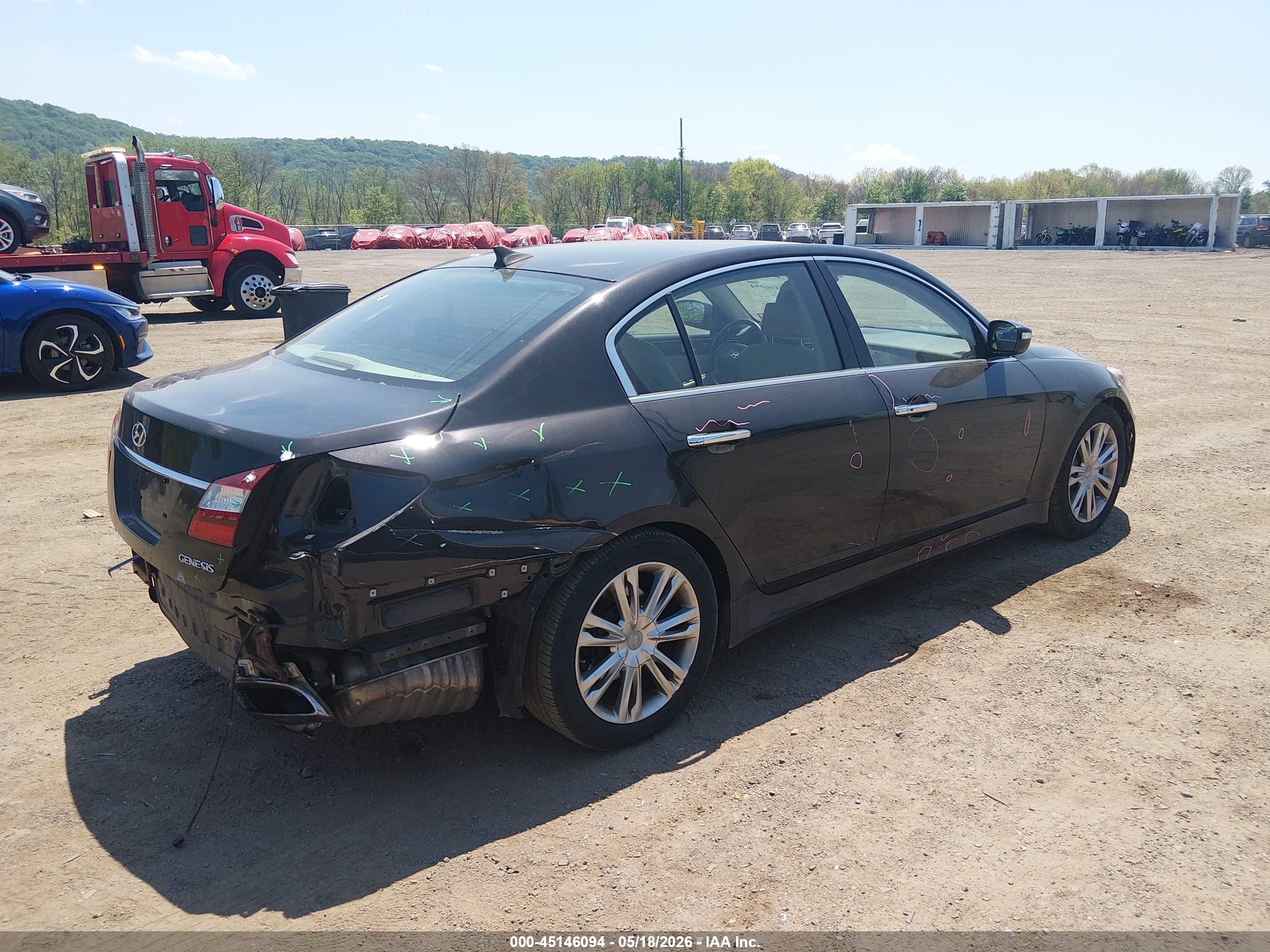 2014 Hyundai Genesis 3.8 Black vin: KMHGC4DD3EU265176
