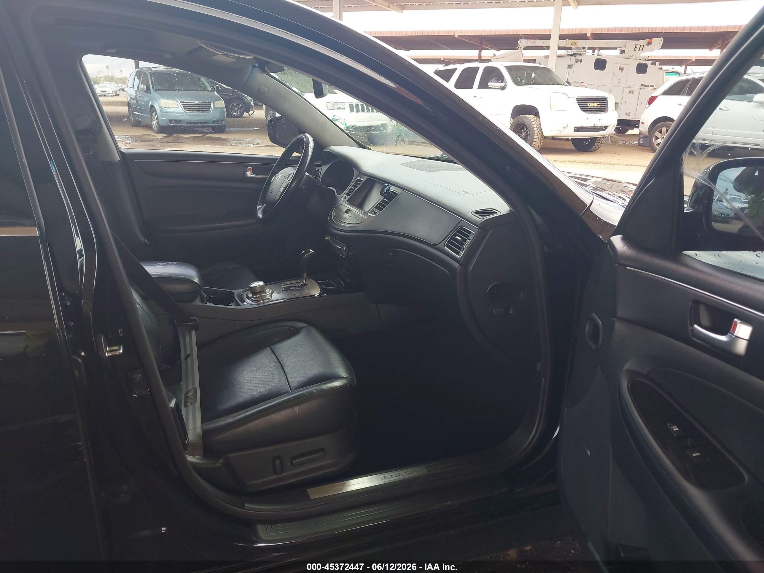 2012 Hyundai Genesis 3.8 Black vin: KMHGC4DD4CU158893