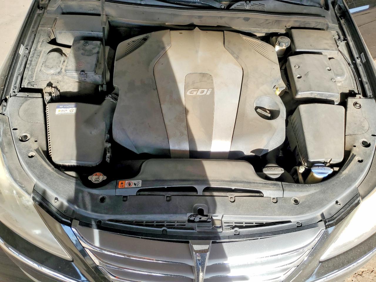 2013 Hyundai Genesis 3.8l Black vin: KMHGC4DD4DU240219