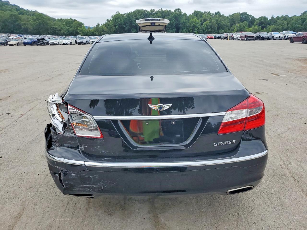 2013 Hyundai Genesis 3.8l Black vin: KMHGC4DD4DU248725